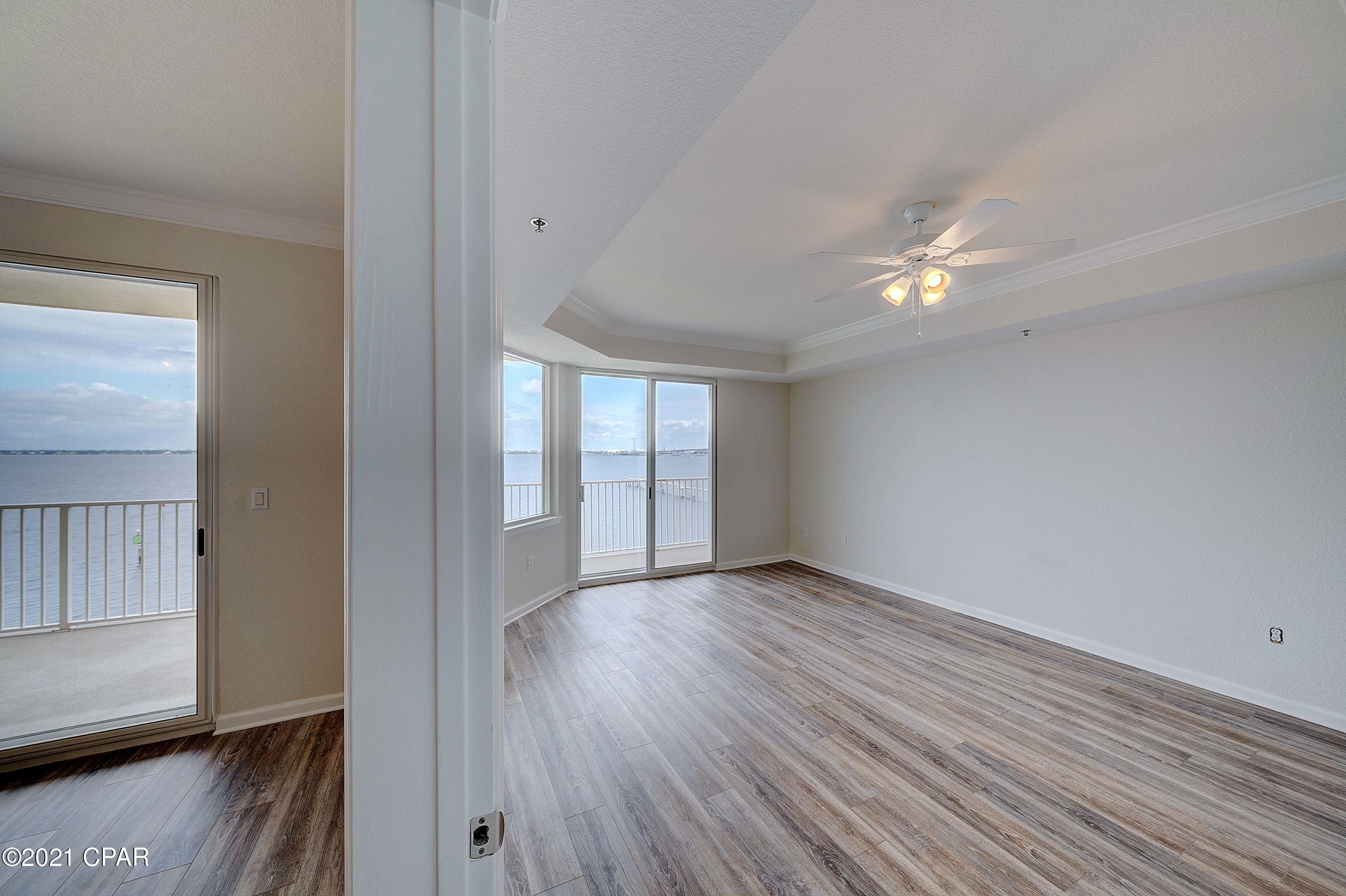 Hibiscus By The Bay - Residential