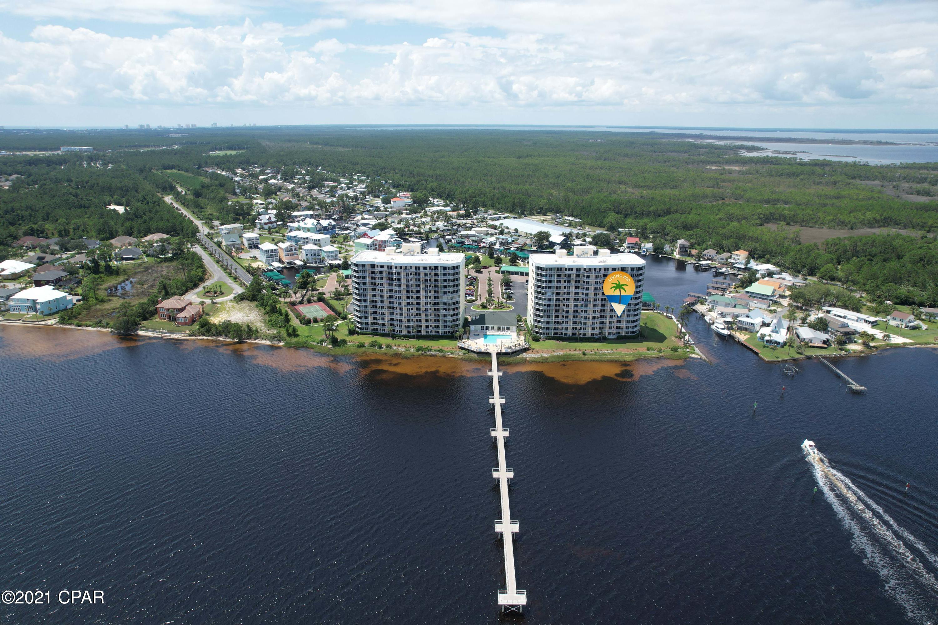 Hibiscus By The Bay - Residential