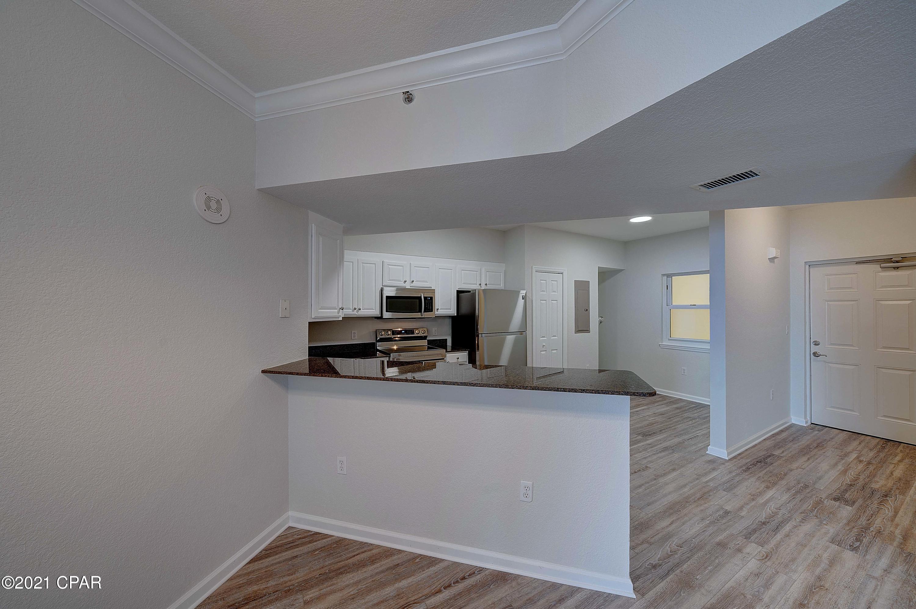 Hibiscus By The Bay - Residential