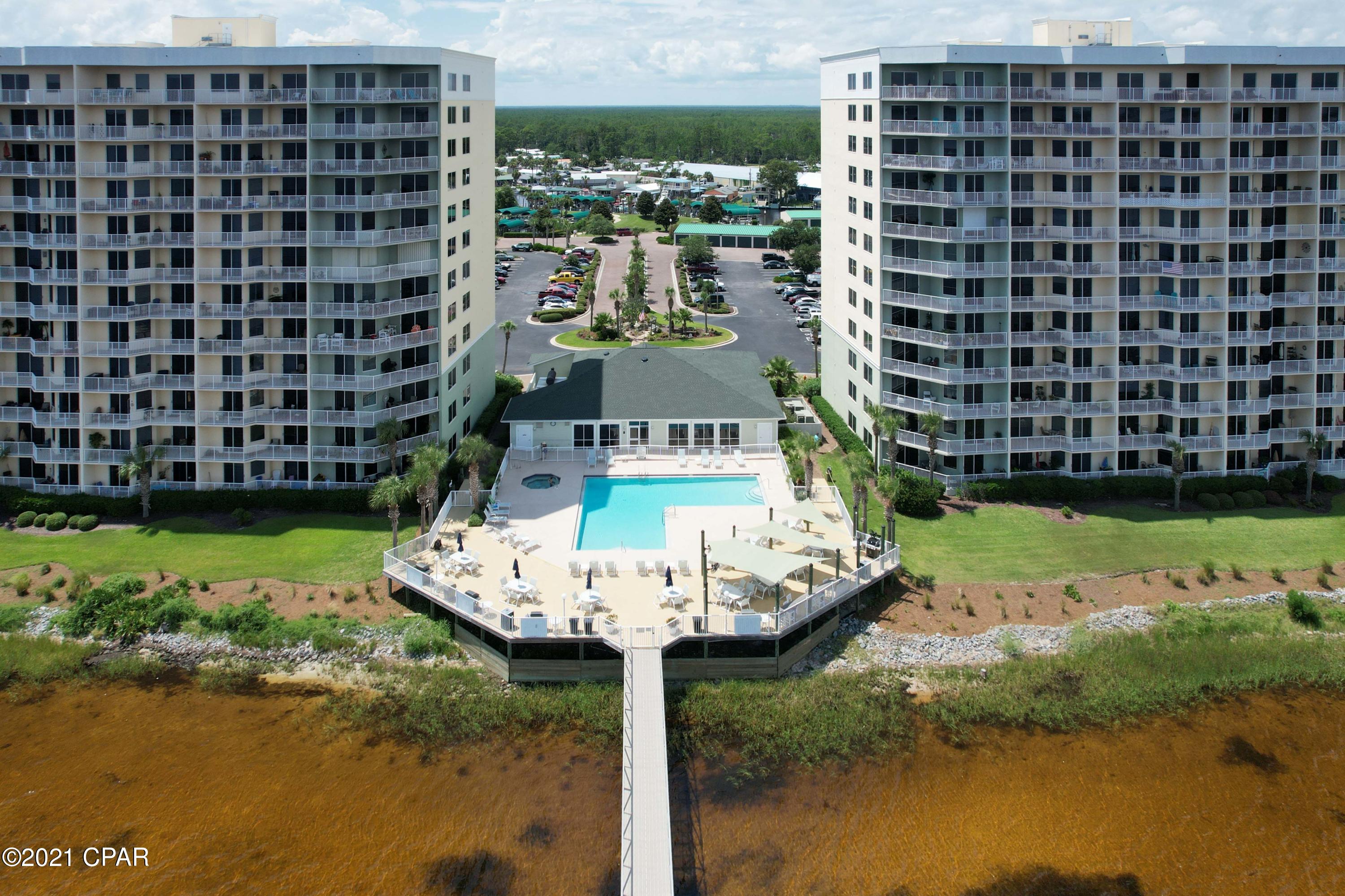Hibiscus By The Bay - Residential