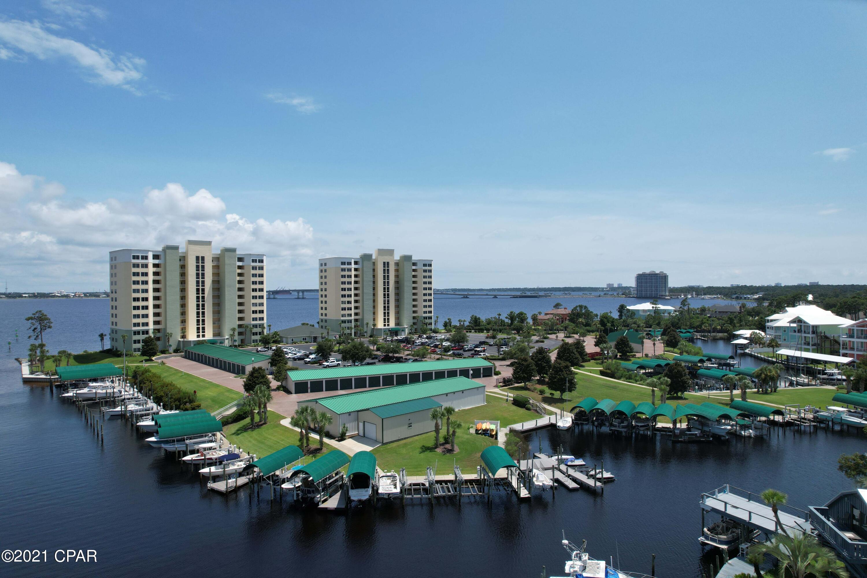 Hibiscus By The Bay - Residential