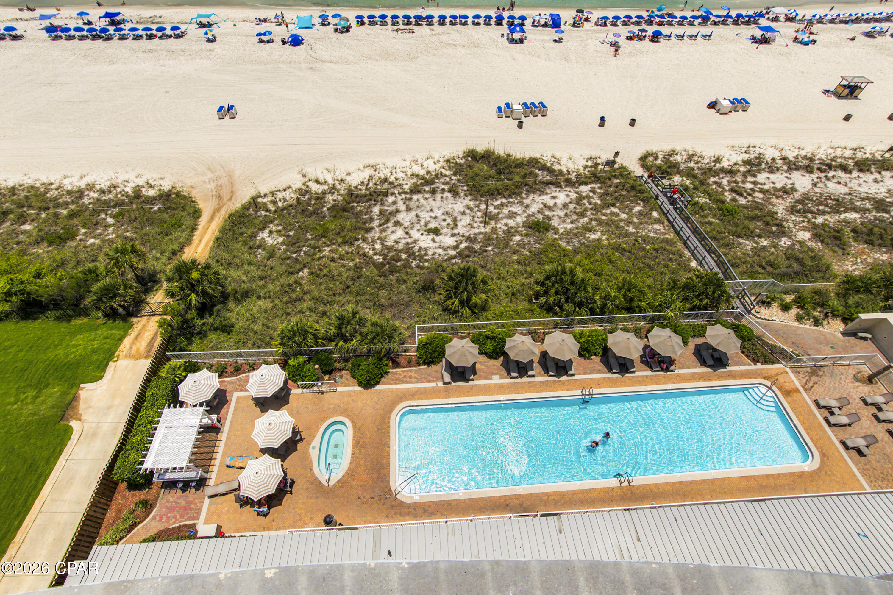 Twin Palms Resort - Residential