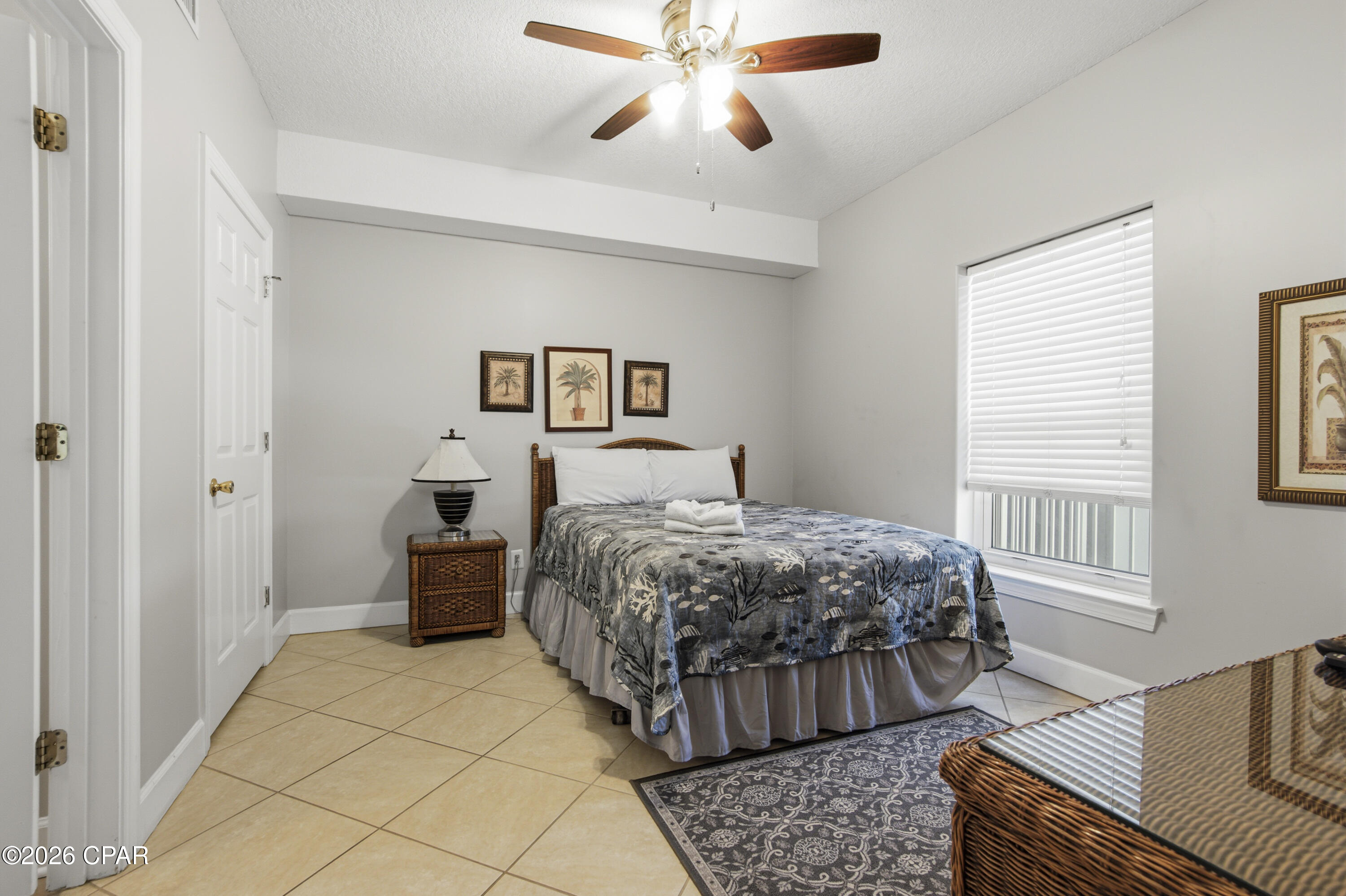 Twin Palms Resort - Residential