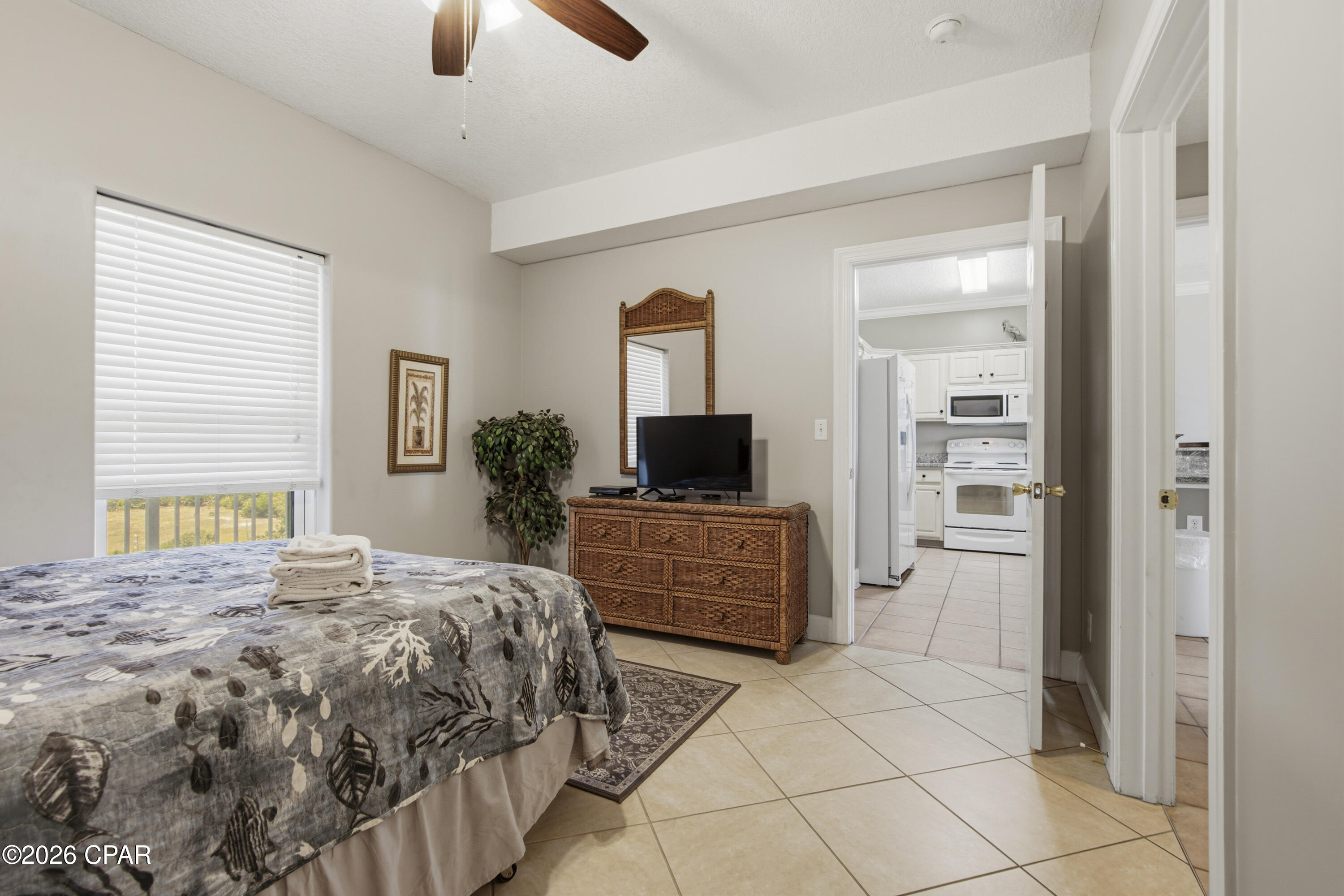 Twin Palms Resort - Residential