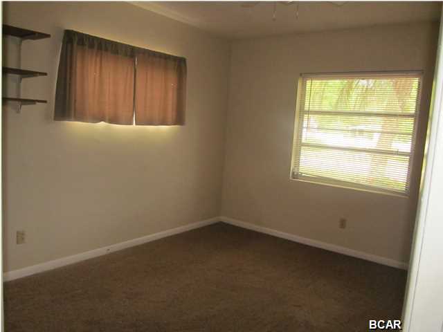 Bay Park Manor Replat - Residential Lease