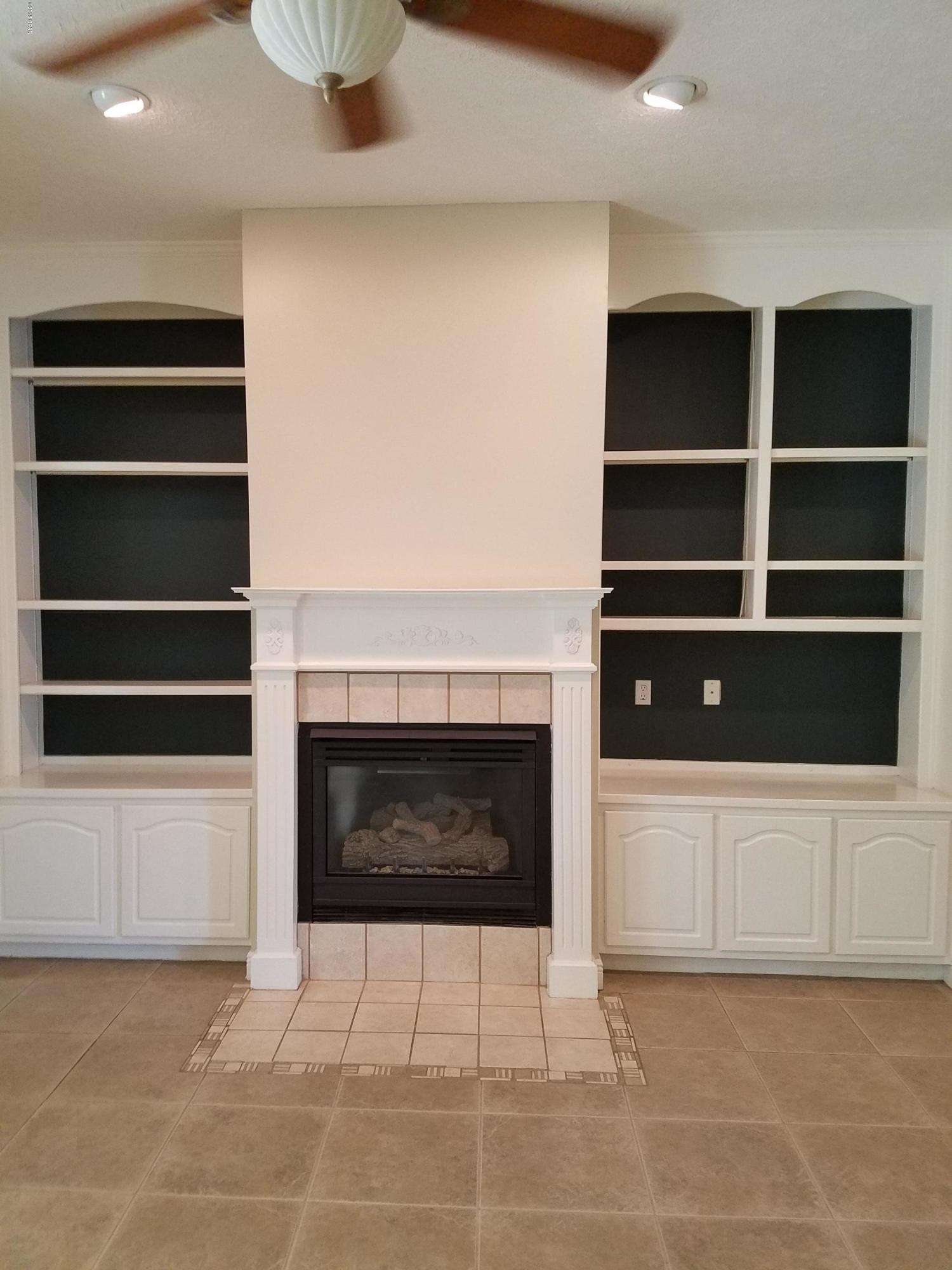 Delwood Point At The Preserve Phase I - Residential Lease