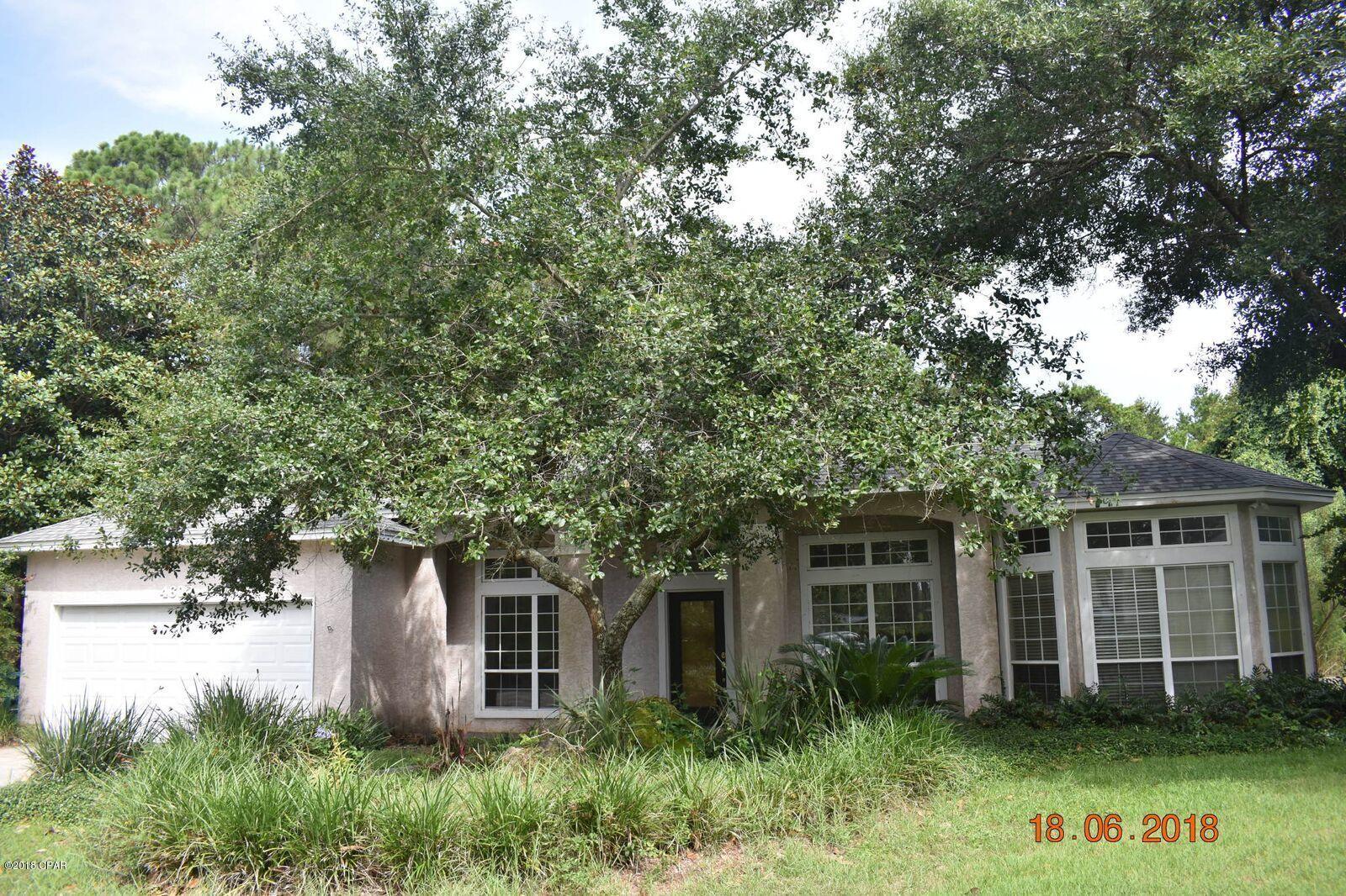 Beautiful 4/2 at the end of a cul-de-sac in Delwood Point across from Bay Point.

Many extras including breakfast bar, crown molding, gas stove & fireplace, glass enclosed & tiled patio Florida Room, formal dining room, master bathroom garden tub & separate shower. Bonus Room And Office in addition to the 4 bedrooms. Sprinkler system, 2-car garage. Pets Negotiable, restrictions apply.