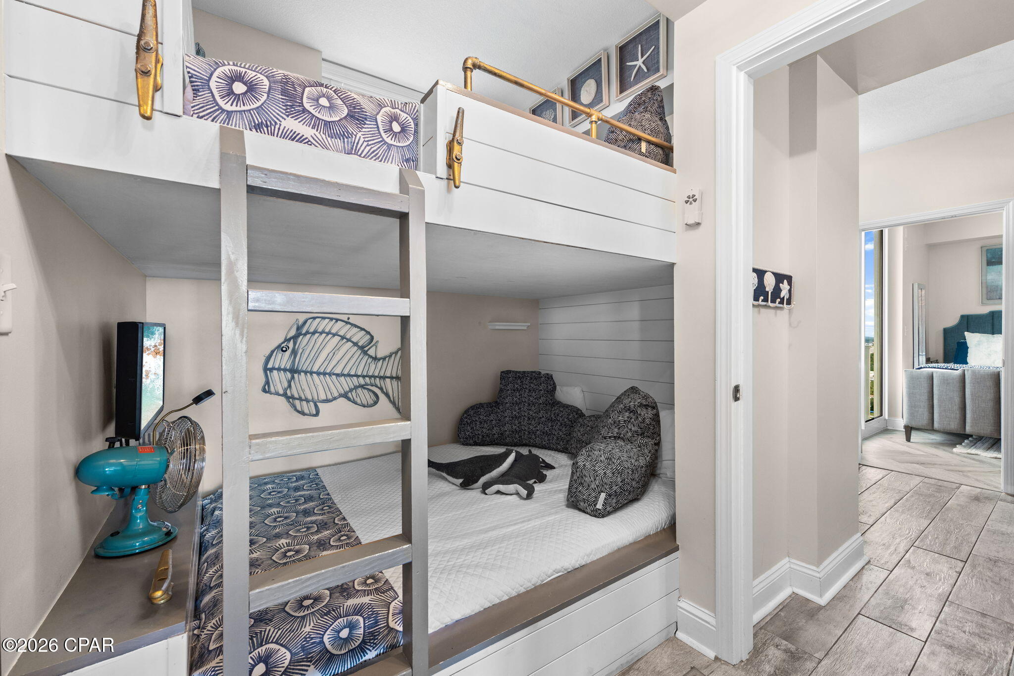 Aqua - Residential