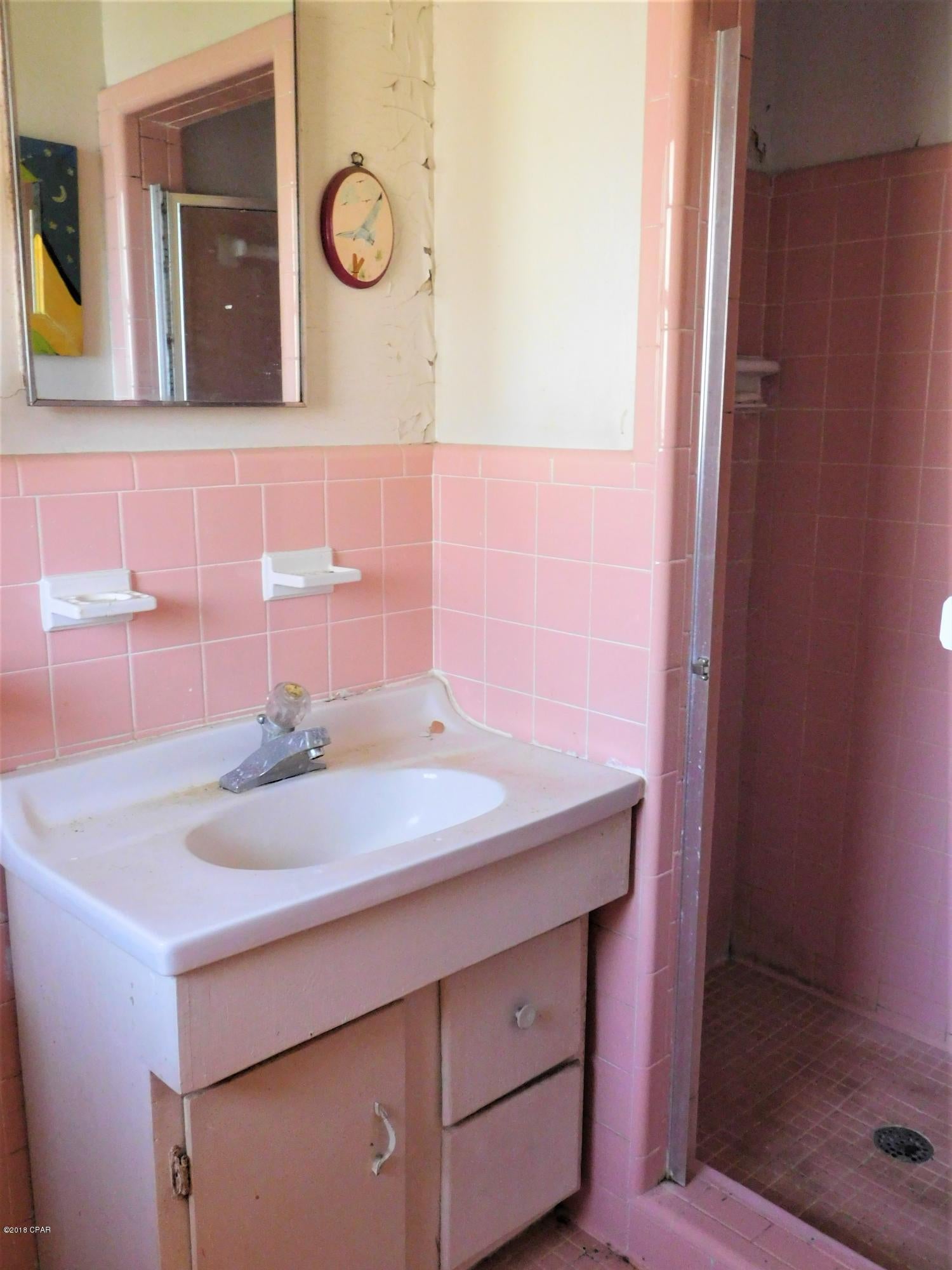 Caroline Add Unit 2 - Residential