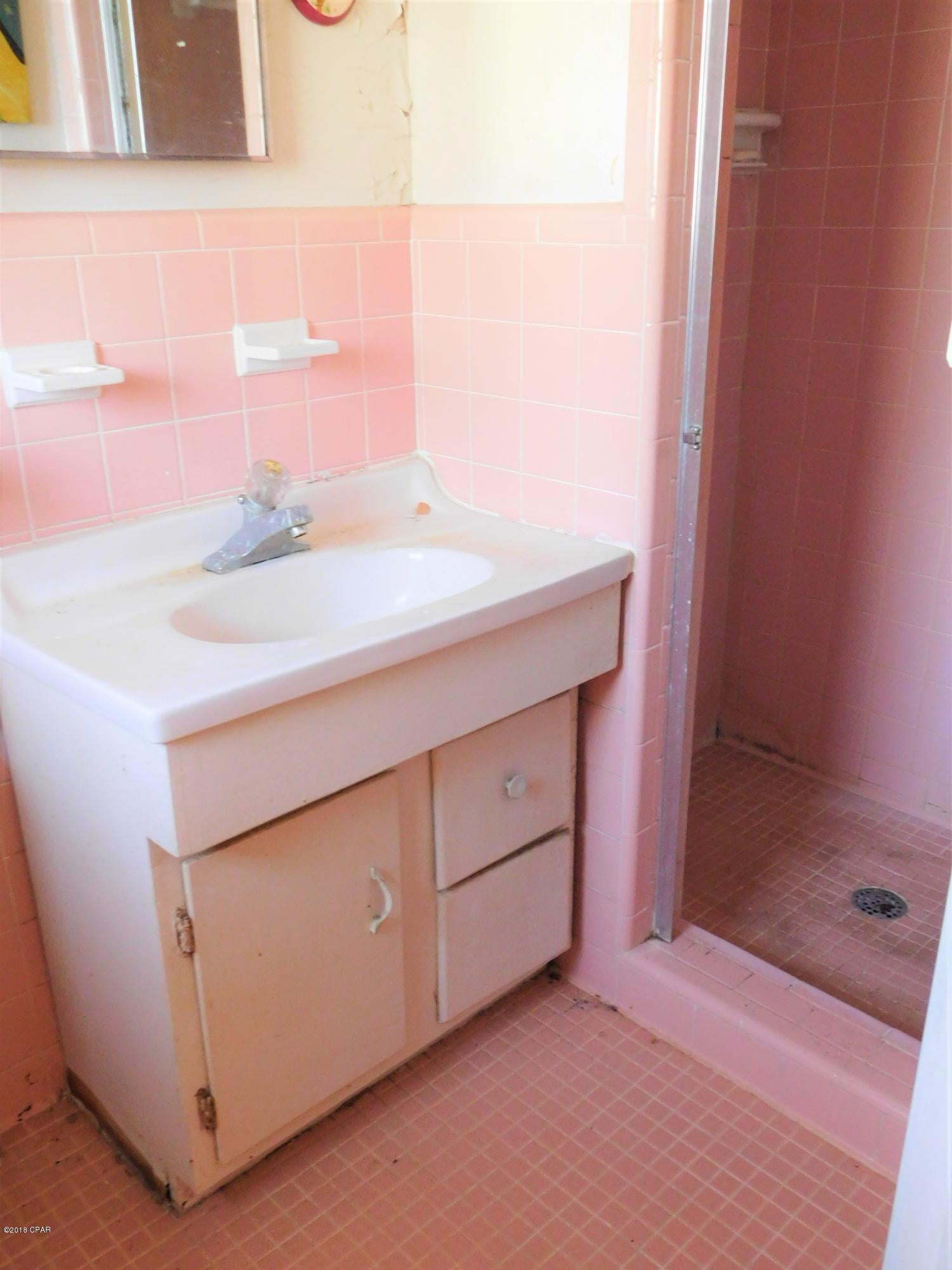 Caroline Add Unit 2 - Residential