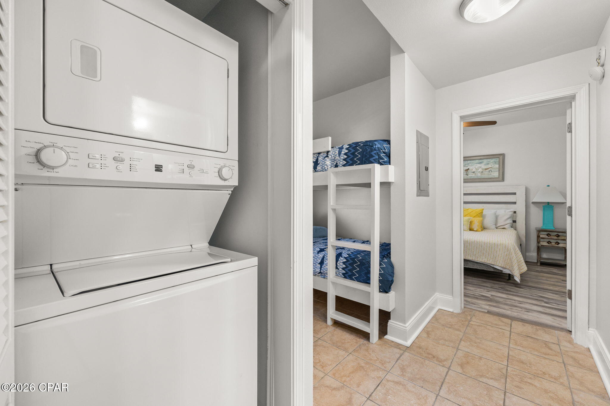 Laketown Wharf - Residential