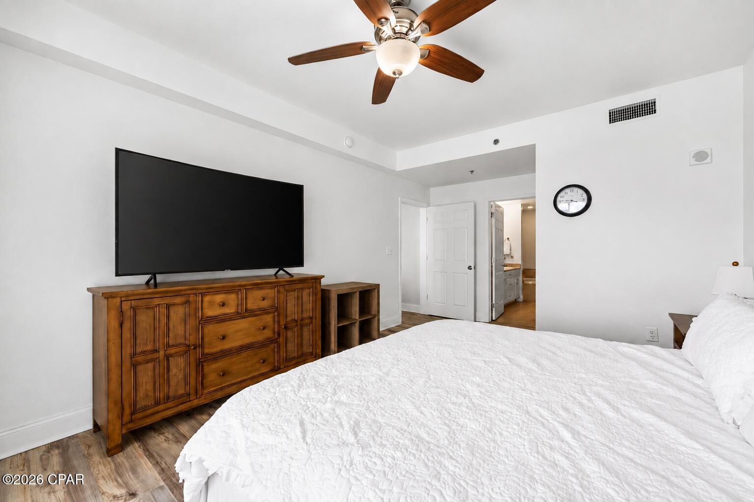 Laketown Wharf - Residential