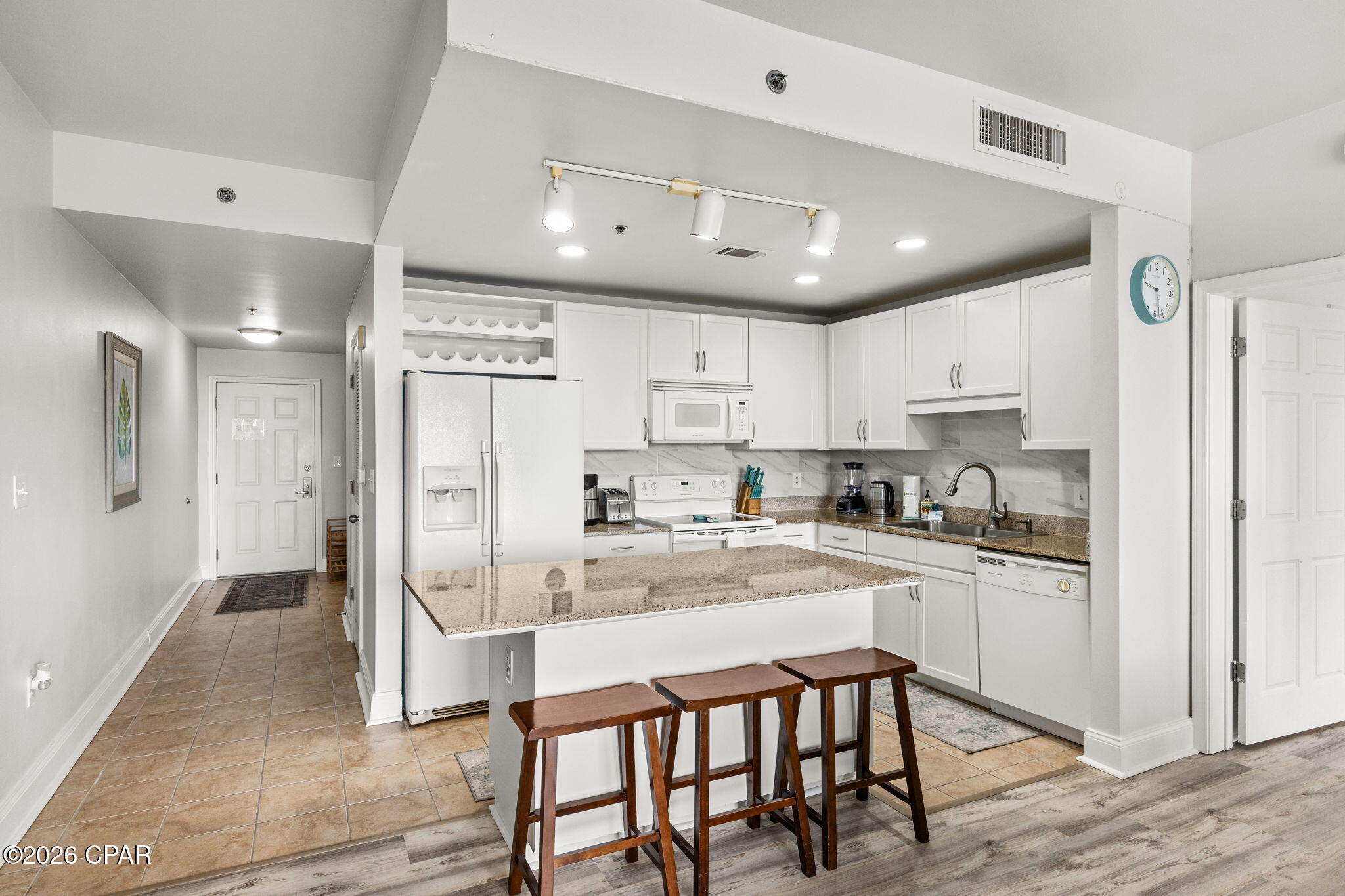 Laketown Wharf - Residential