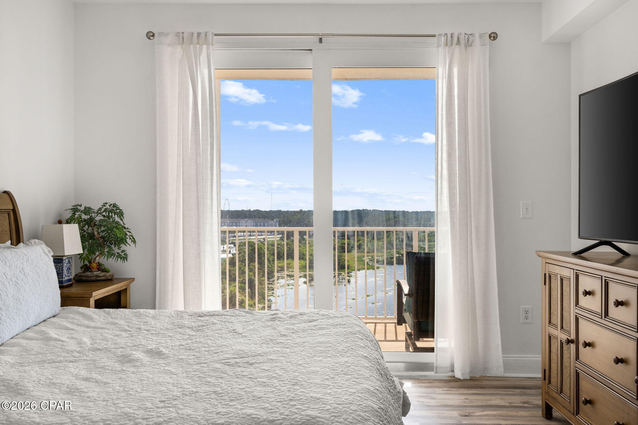 Laketown Wharf - Residential