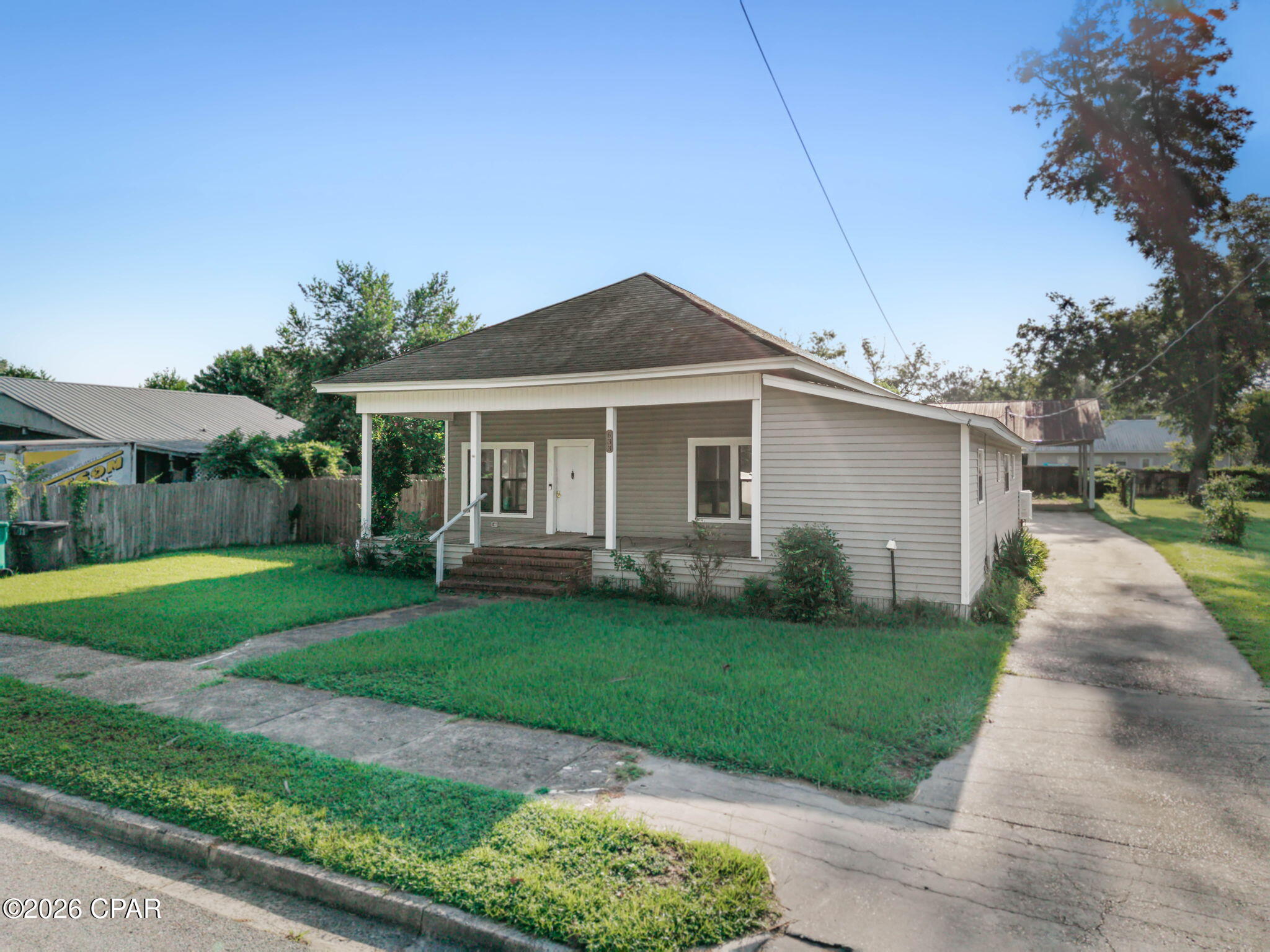 [No Recorded Subdiv] - Residential