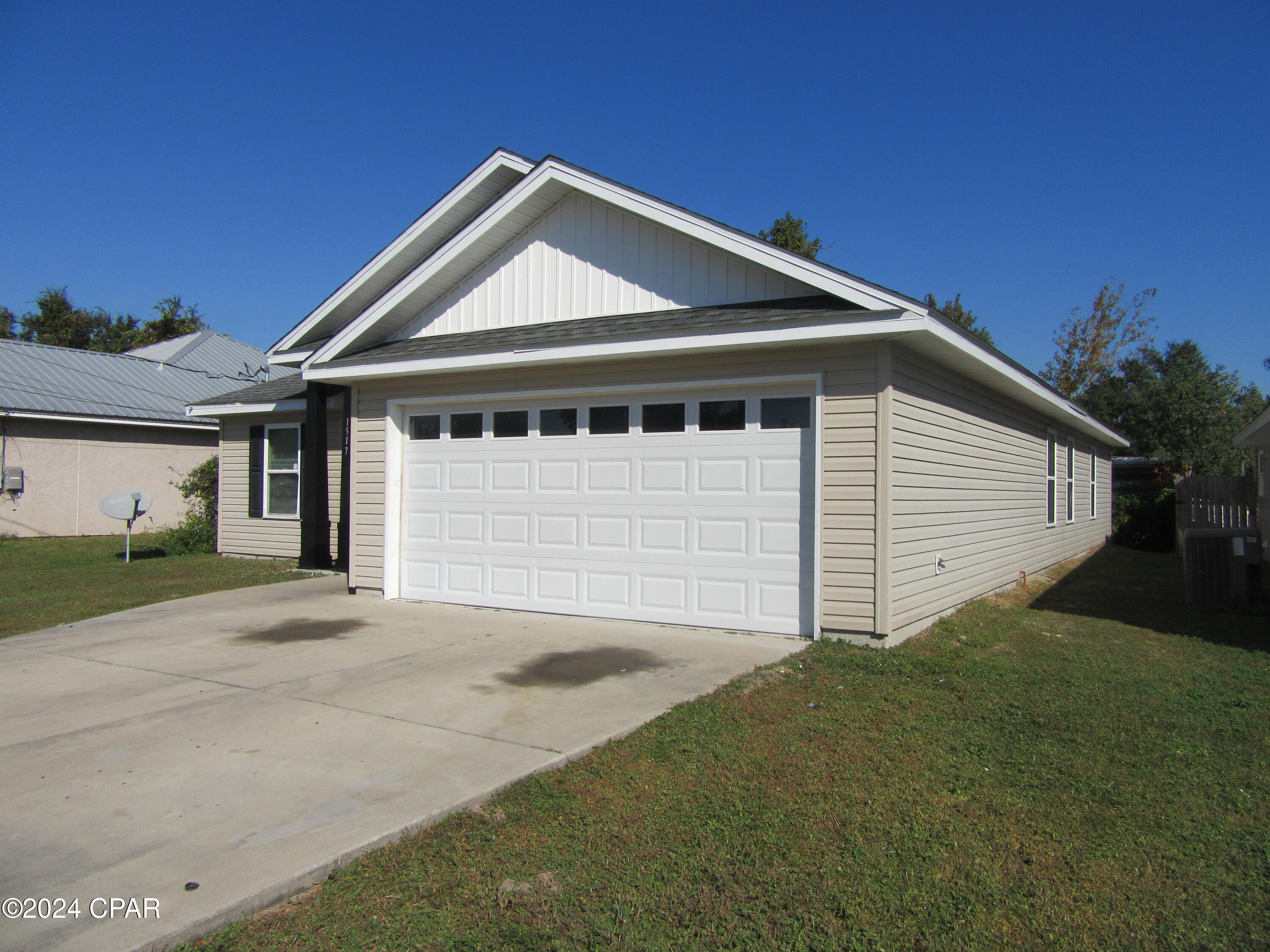 [No Recorded Subdiv] - Residential Lease