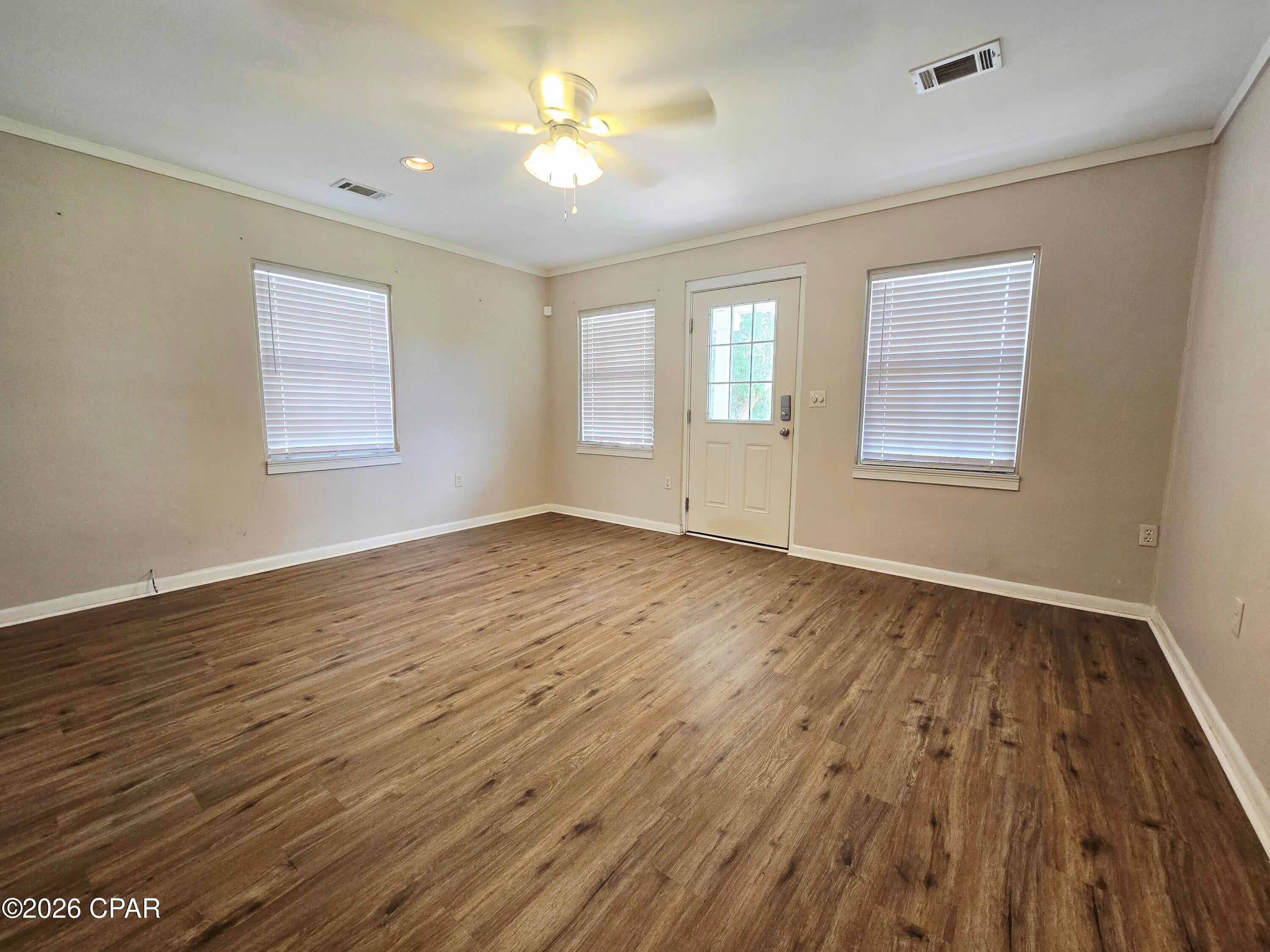 [No Recorded Subdiv] - Residential Lease