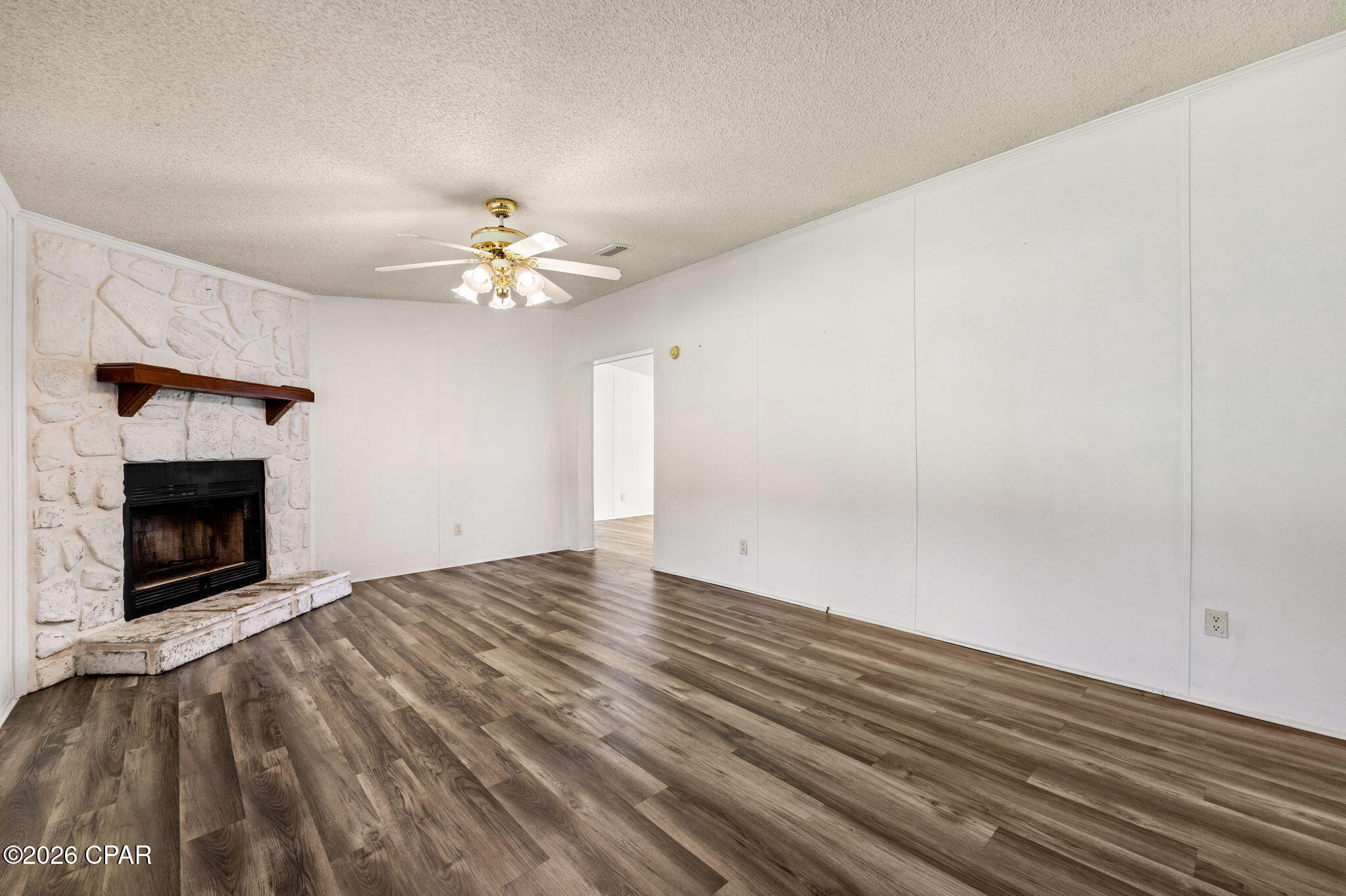 [No Recorded Subdiv] - Residential