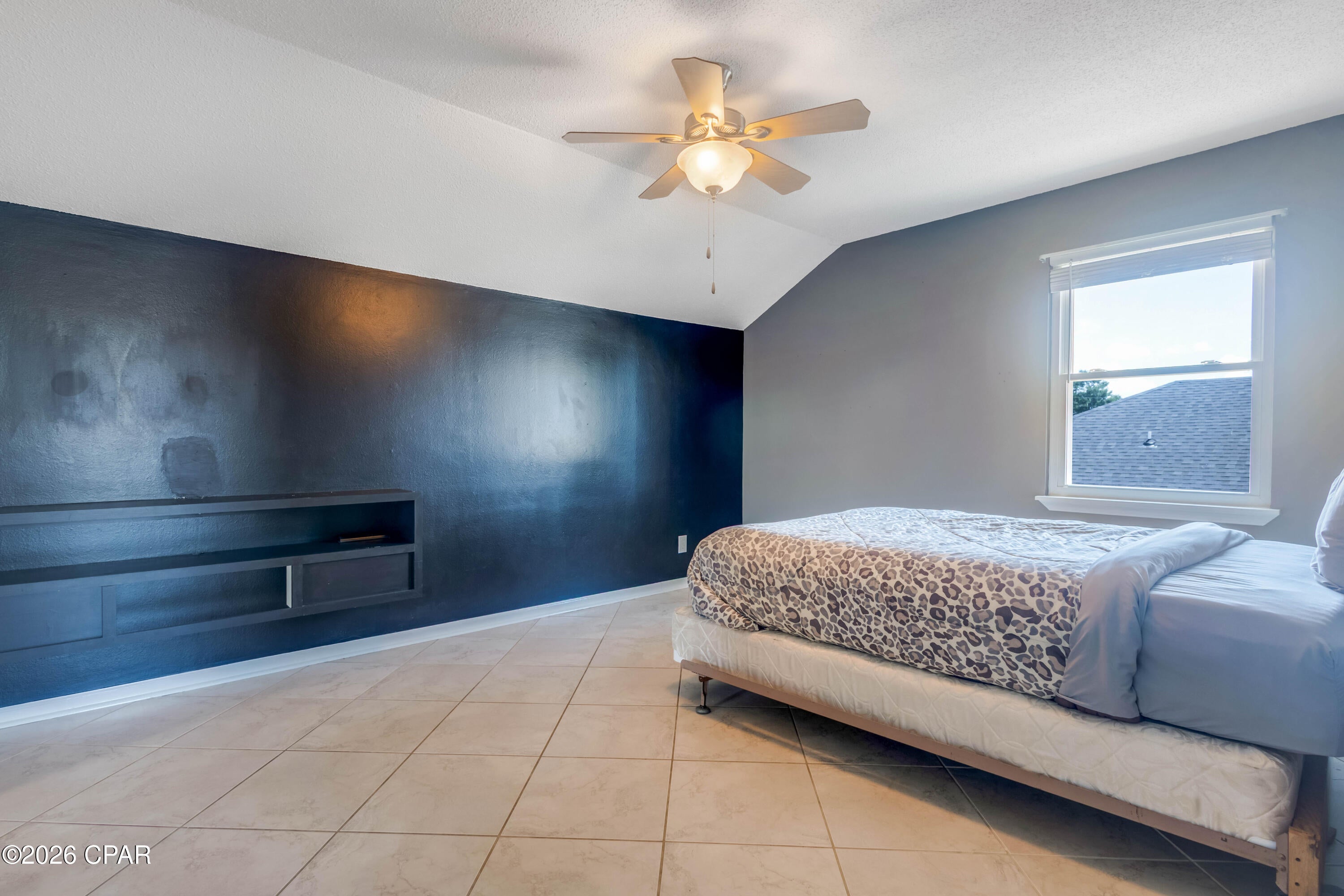 Shadow Bay Unt 3 & 4 - Residential