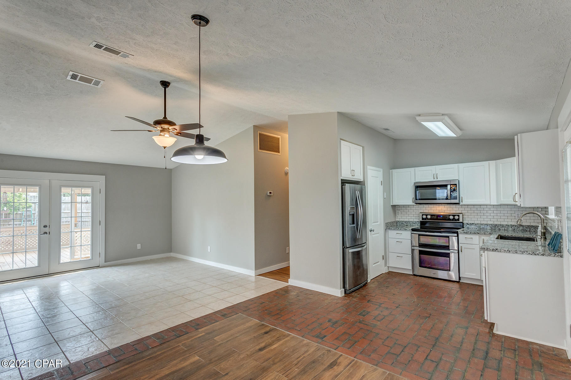 Biltmore Beach 1st Add - Residential
