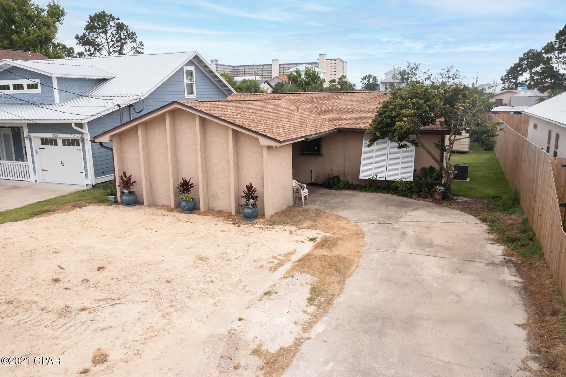 Biltmore Beach 1st Add - Residential