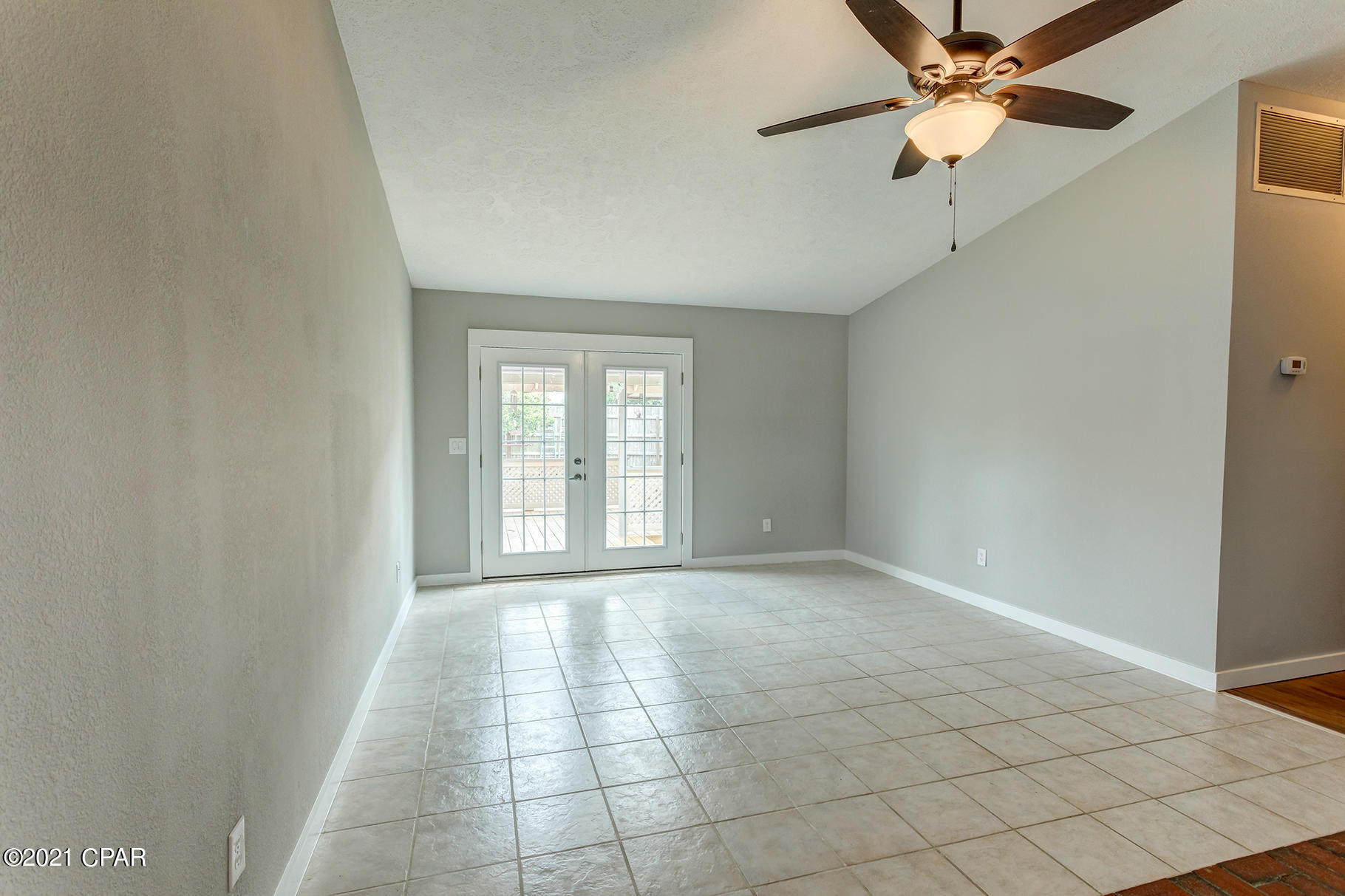 Biltmore Beach 1st Add - Residential