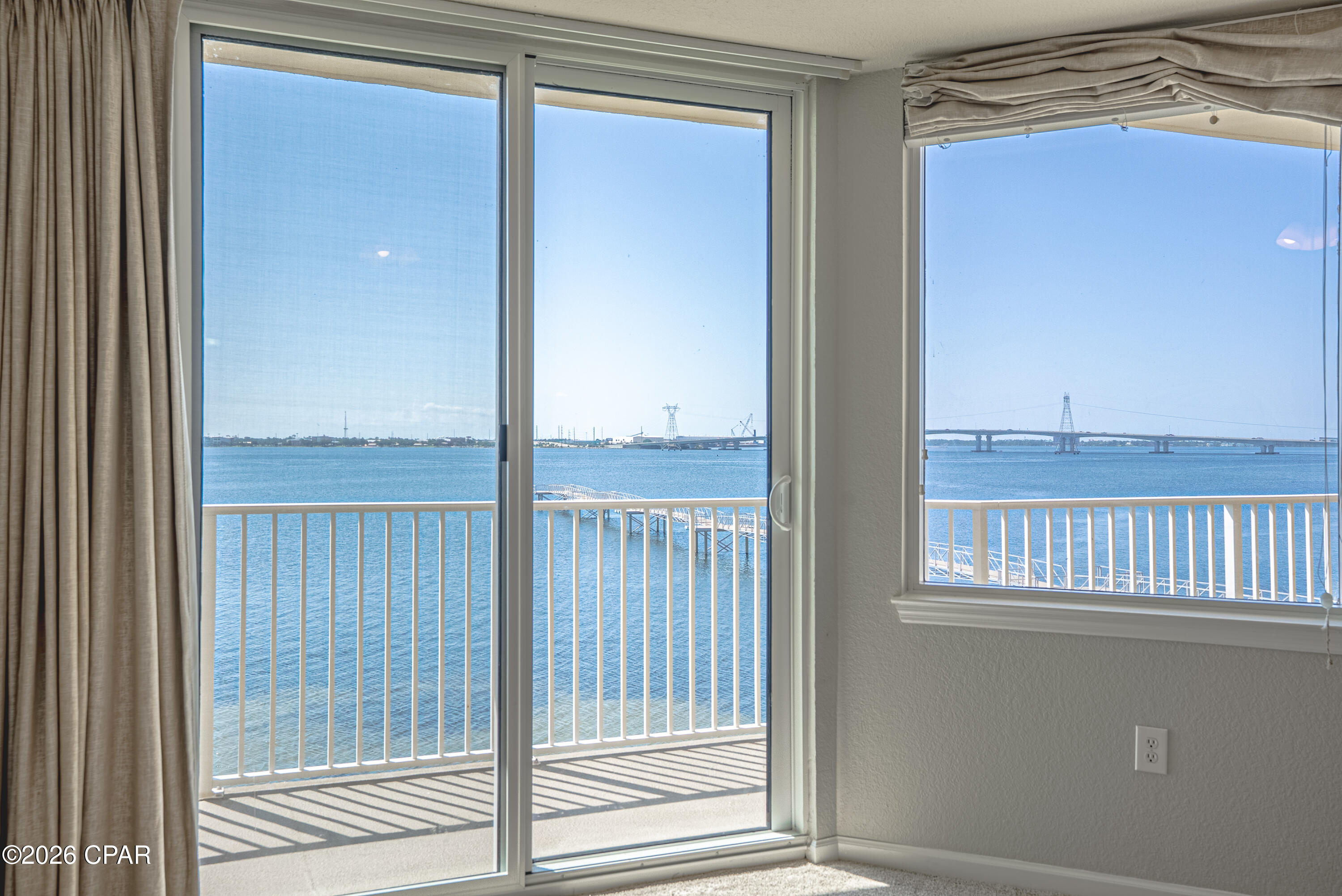 Hibiscus By The Bay - Residential