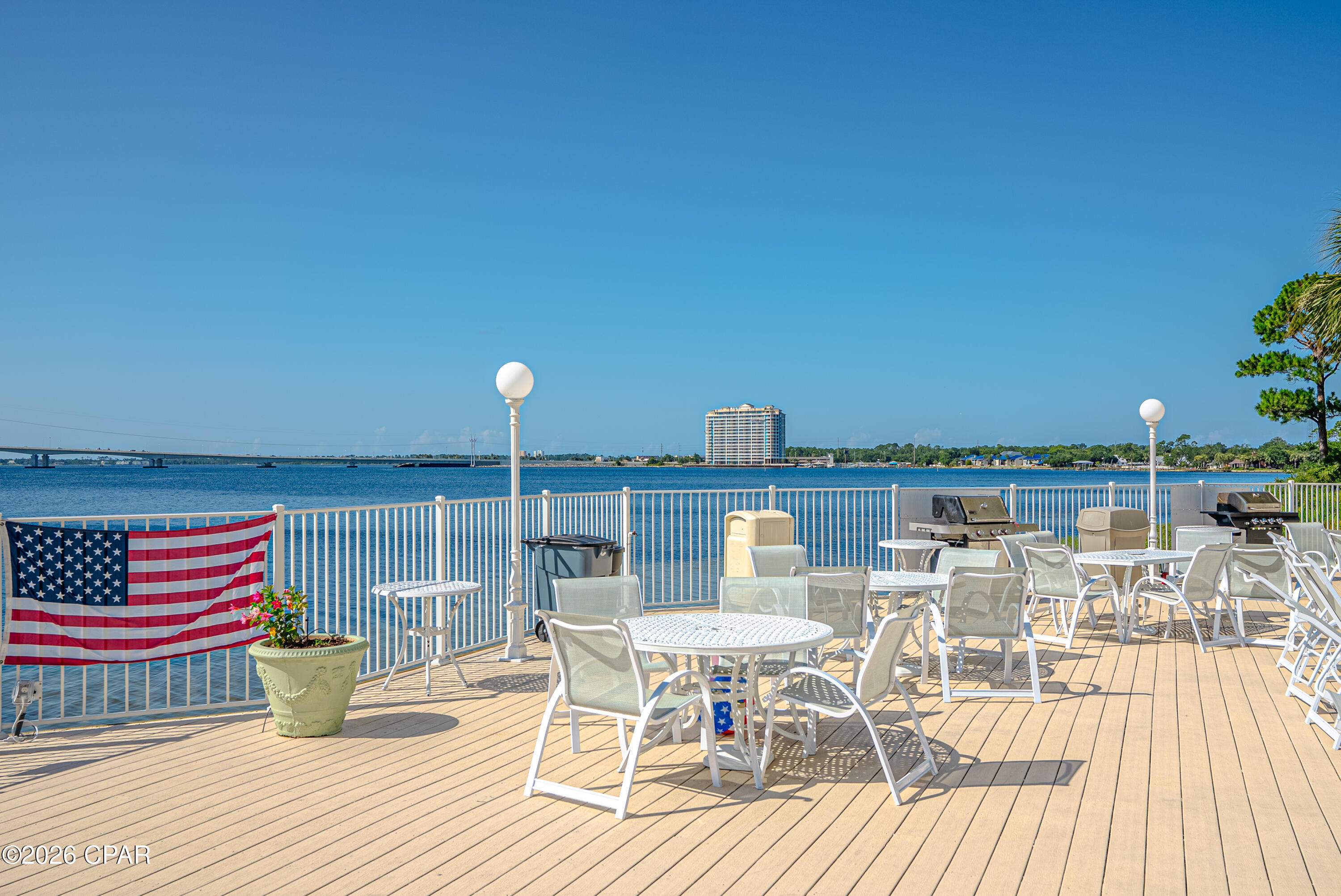 Hibiscus By The Bay - Residential