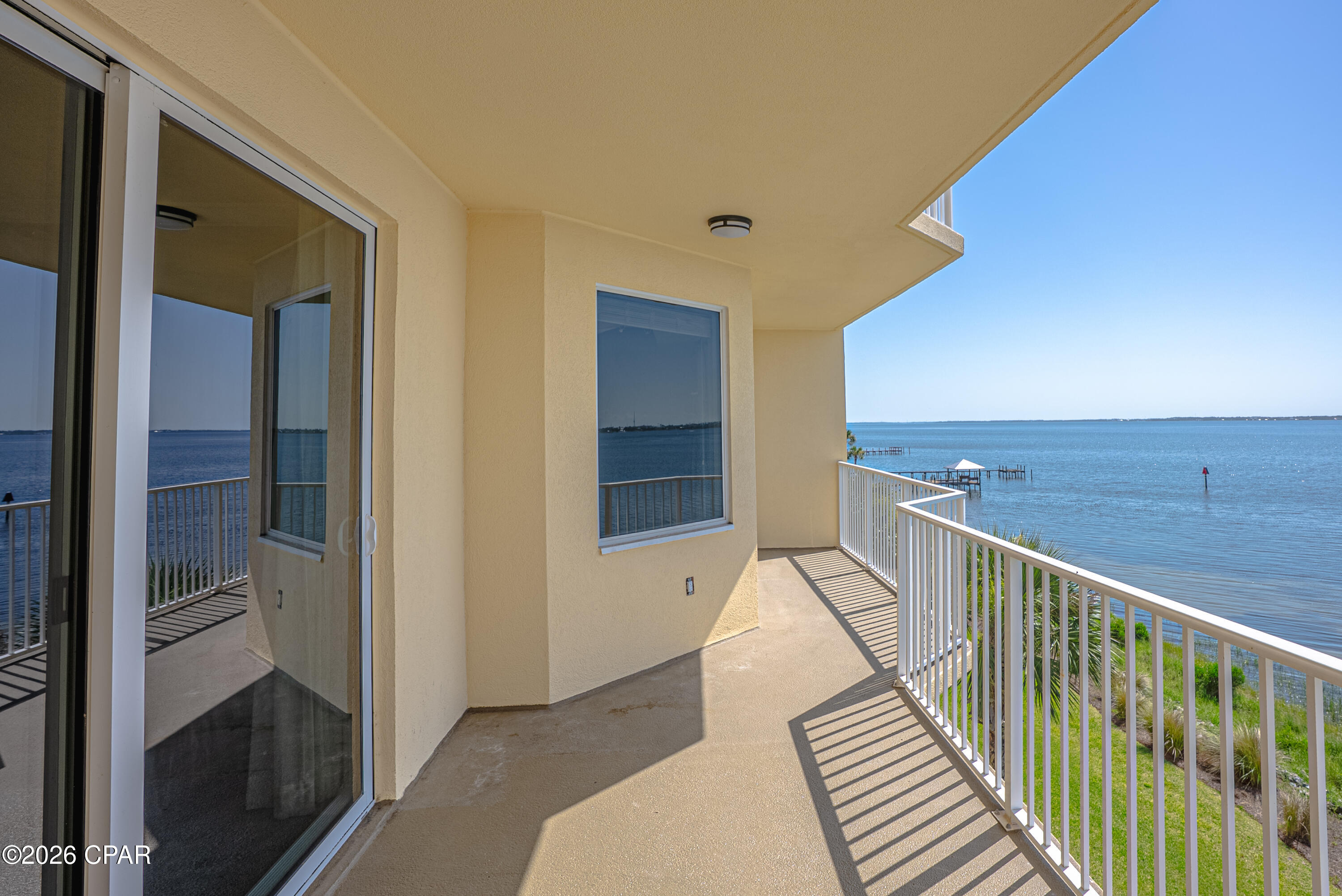 Hibiscus By The Bay - Residential