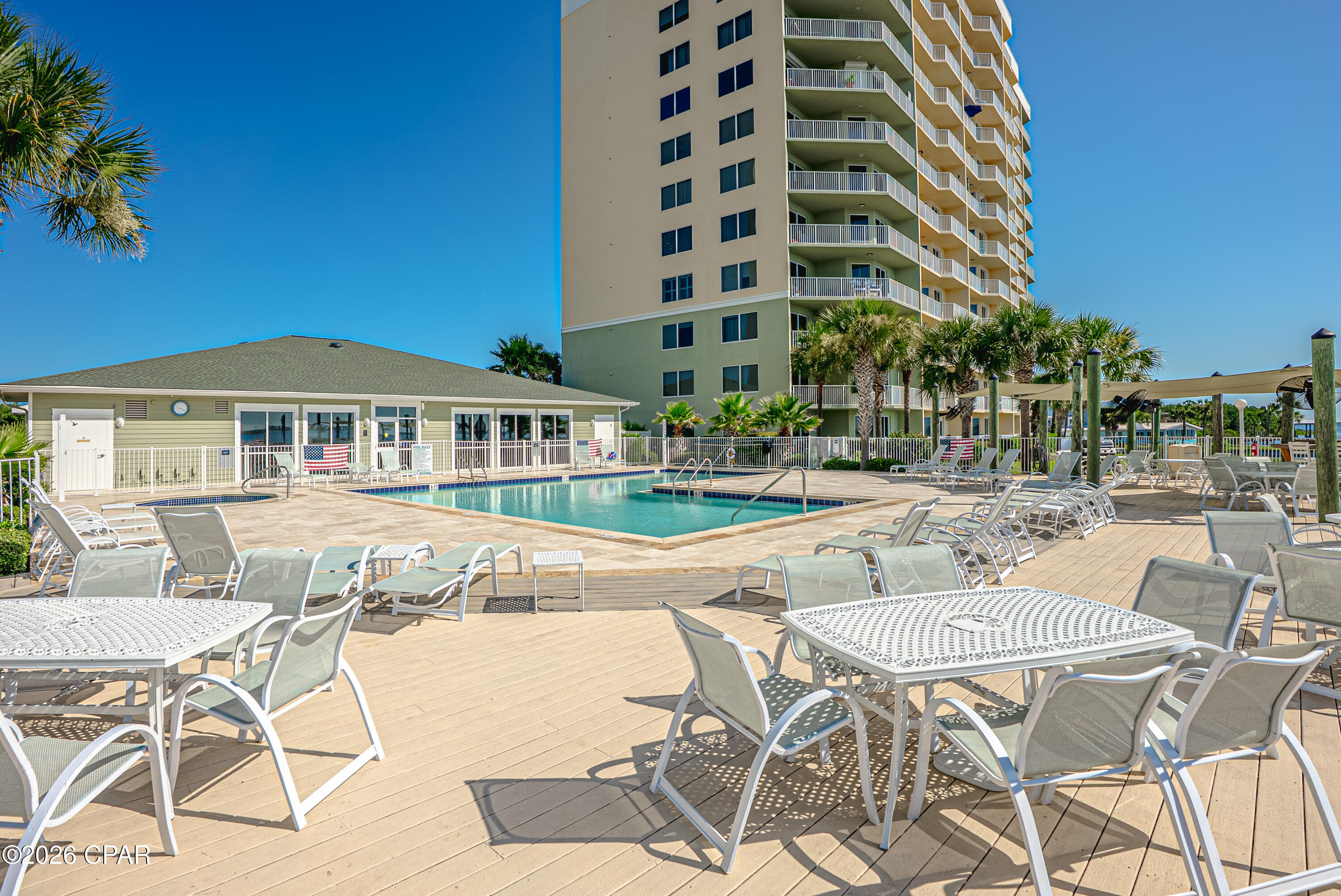 Hibiscus By The Bay - Residential