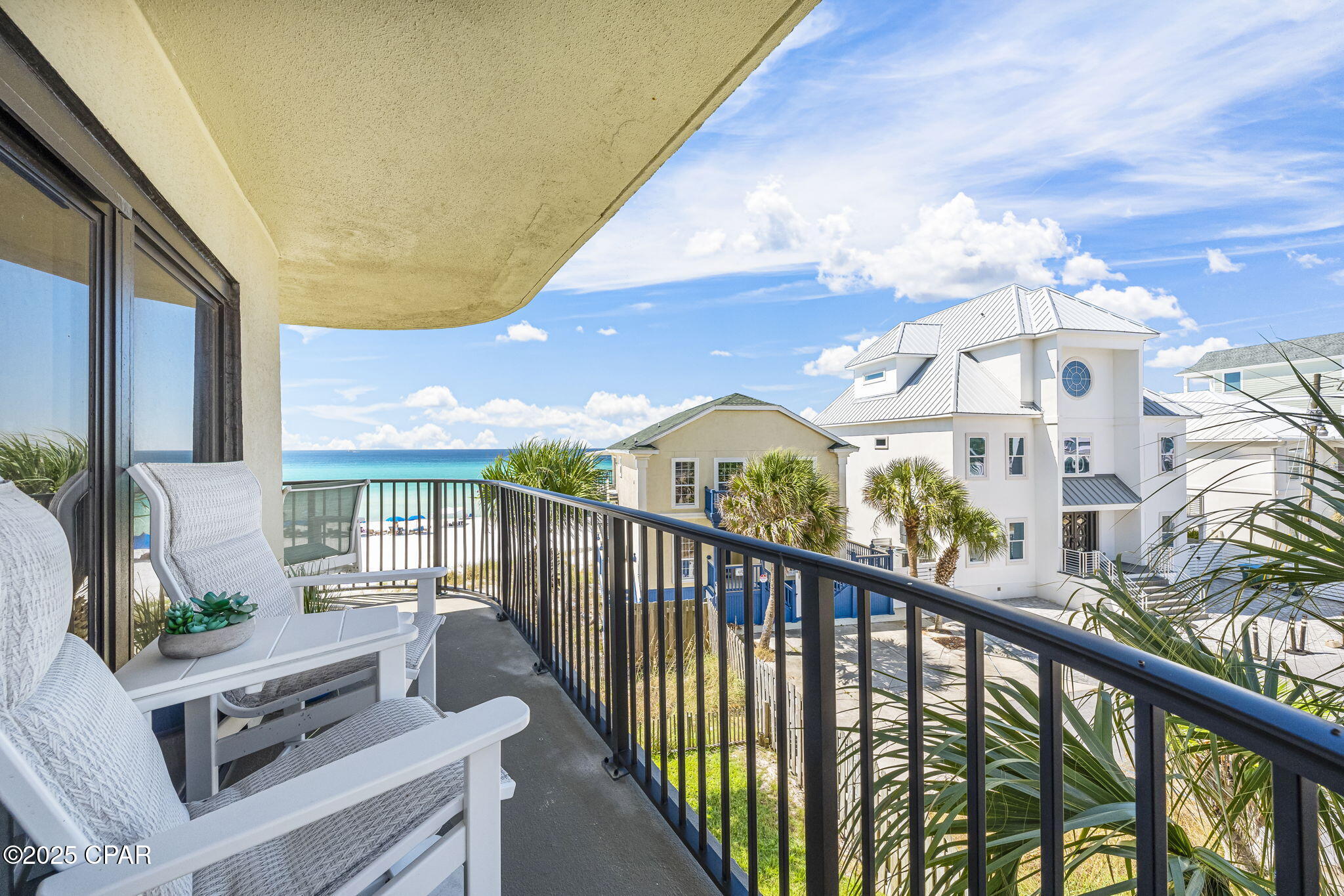 The Commodore - Residential