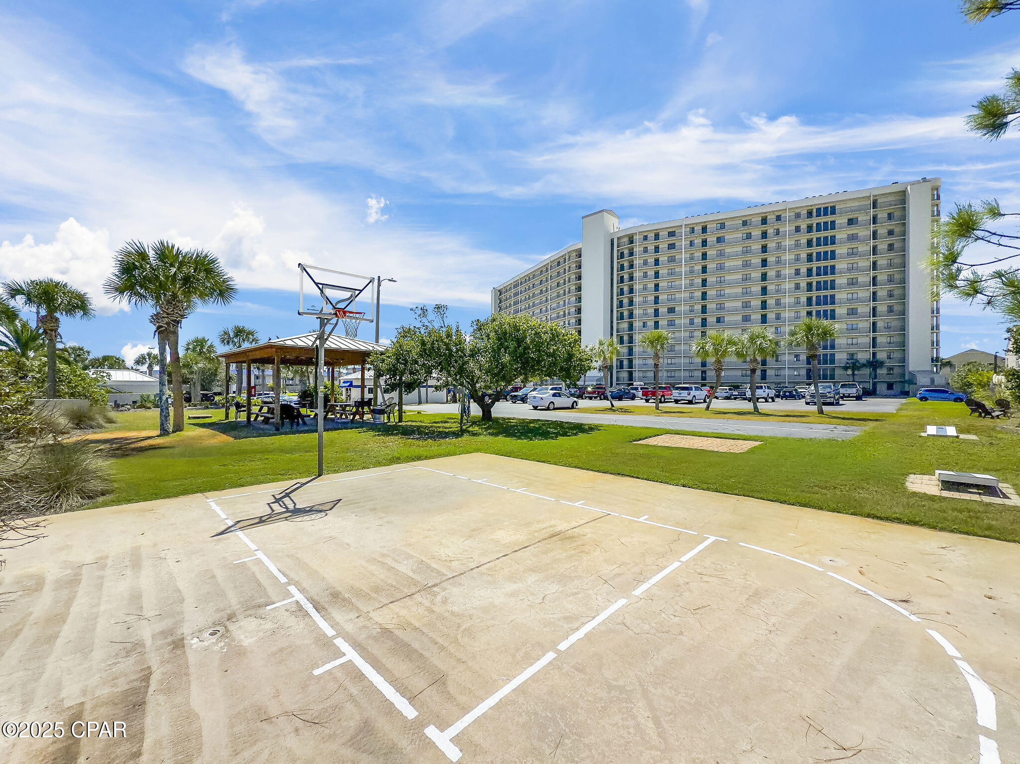The Commodore - Residential