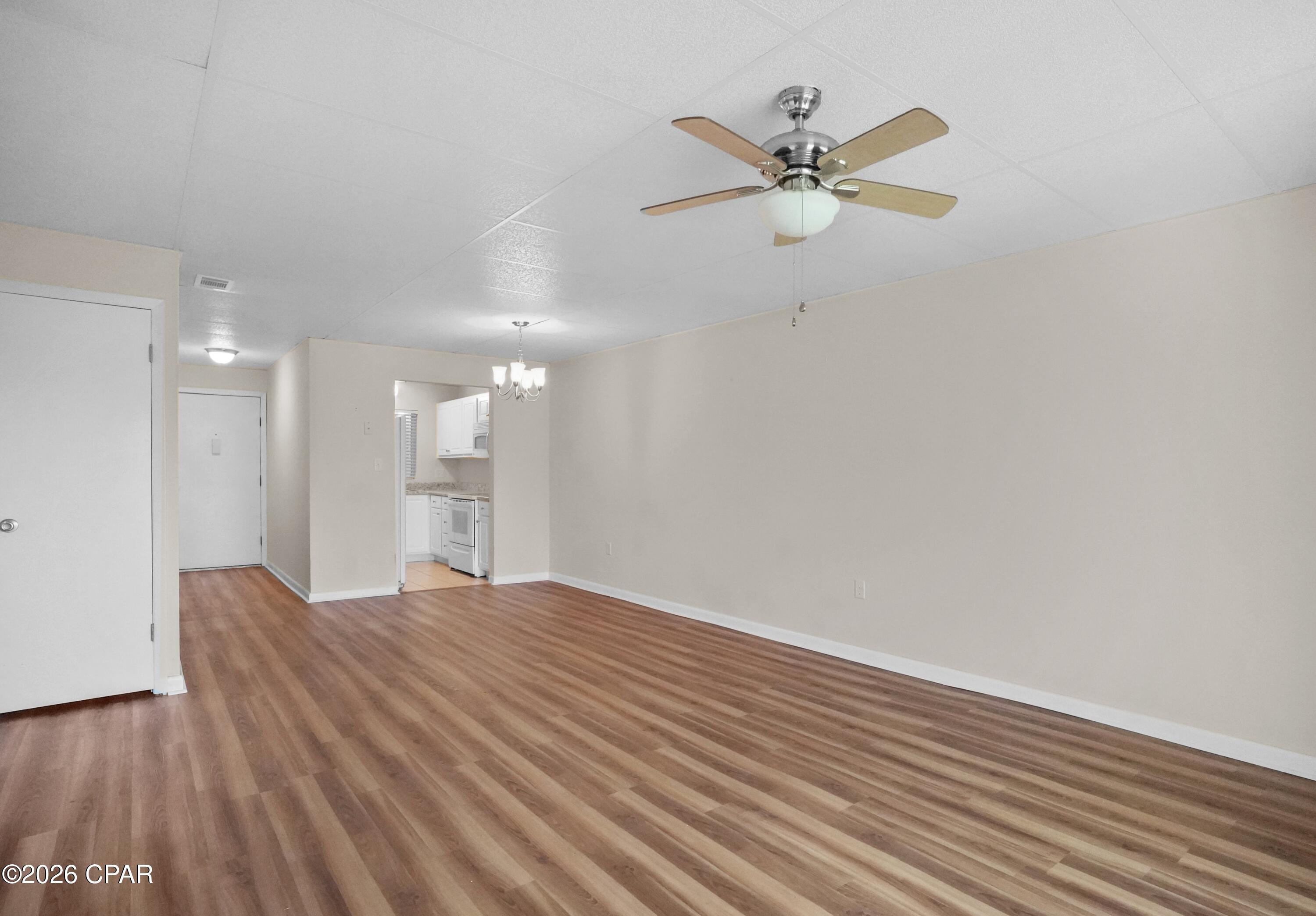 Bay Club Condo Ph 1 - Residential