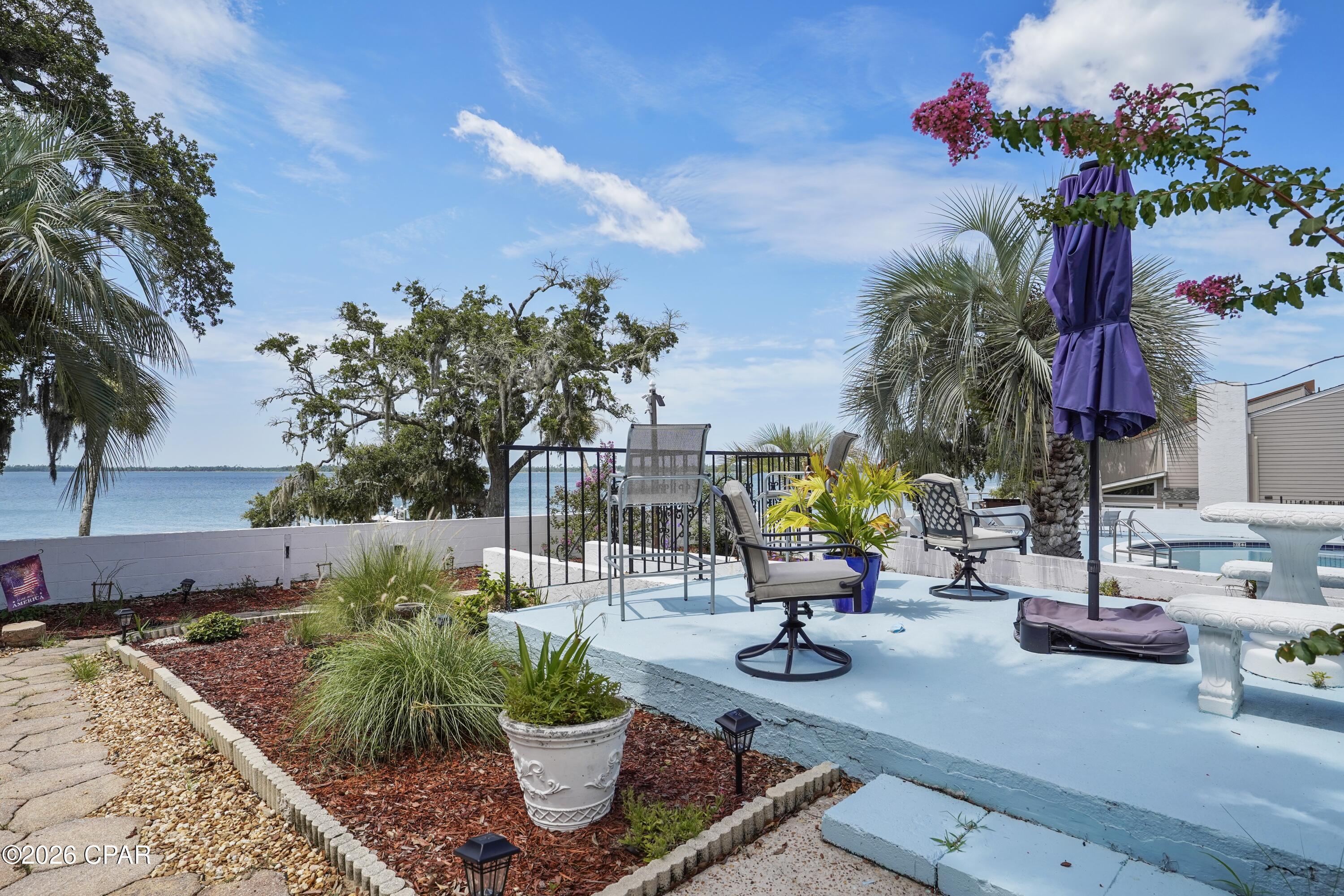 Bay Club Condo Ph 1 - Residential