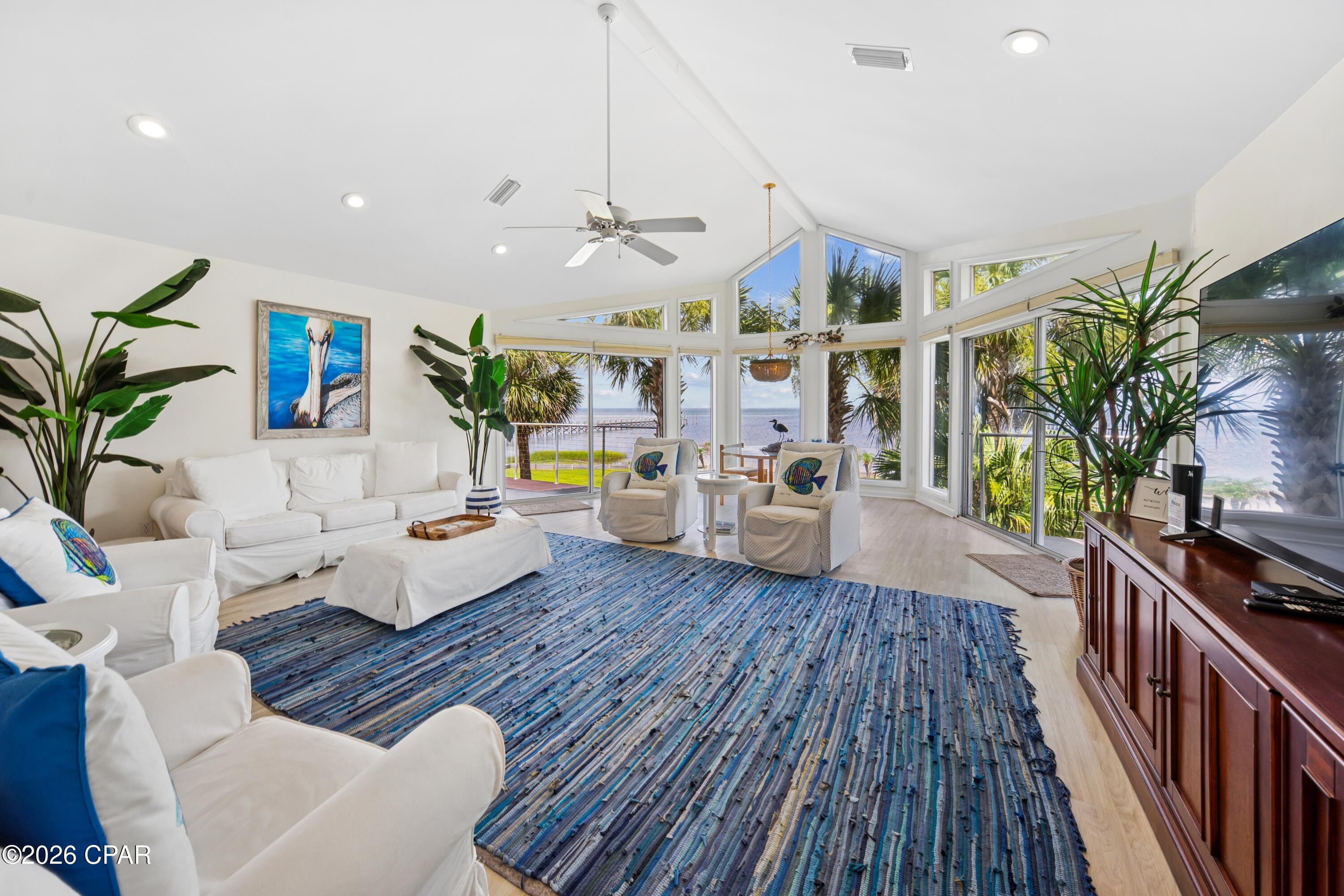 Cape Breezes - Residential