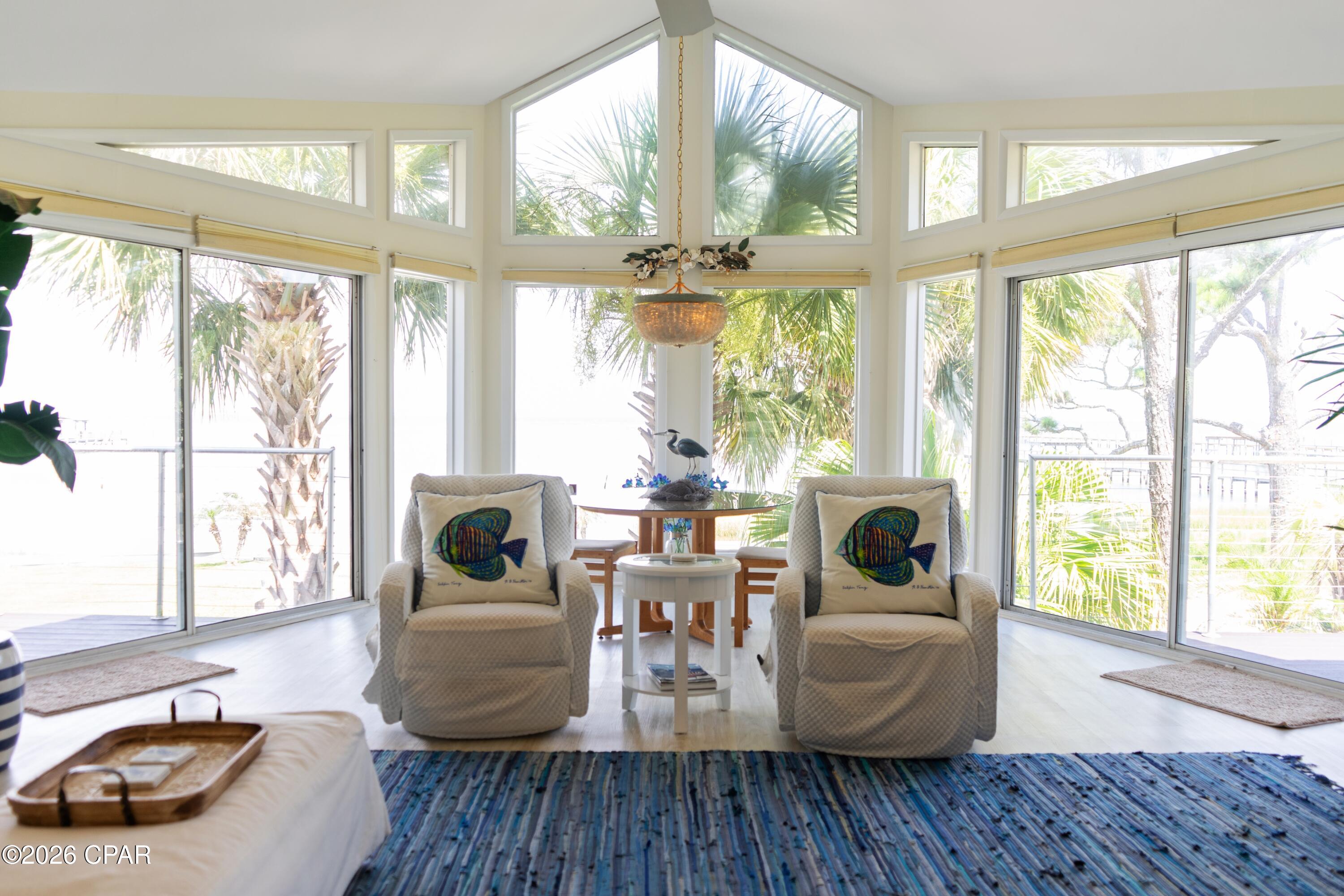 Cape Breezes - Residential