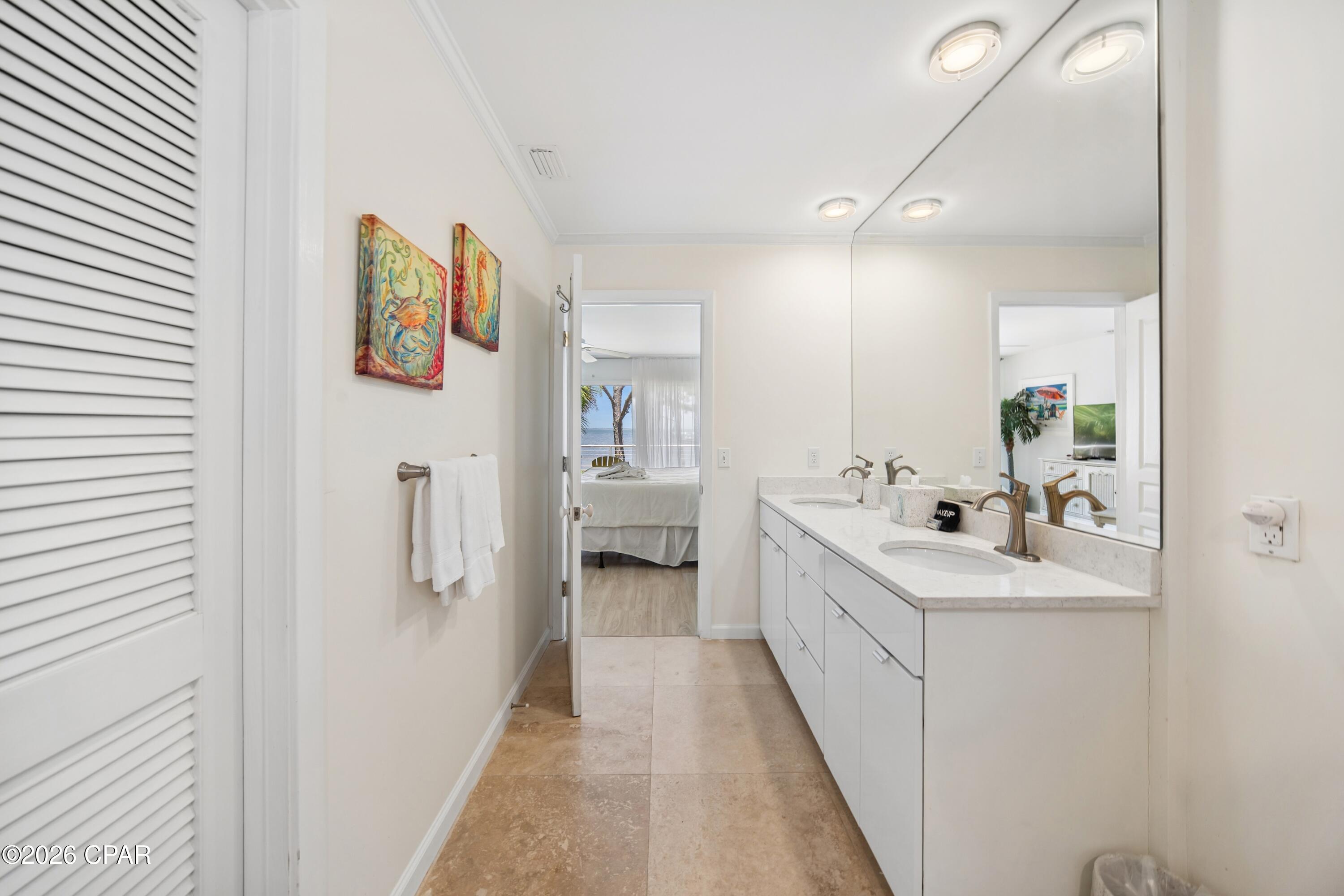 Cape Breezes - Residential