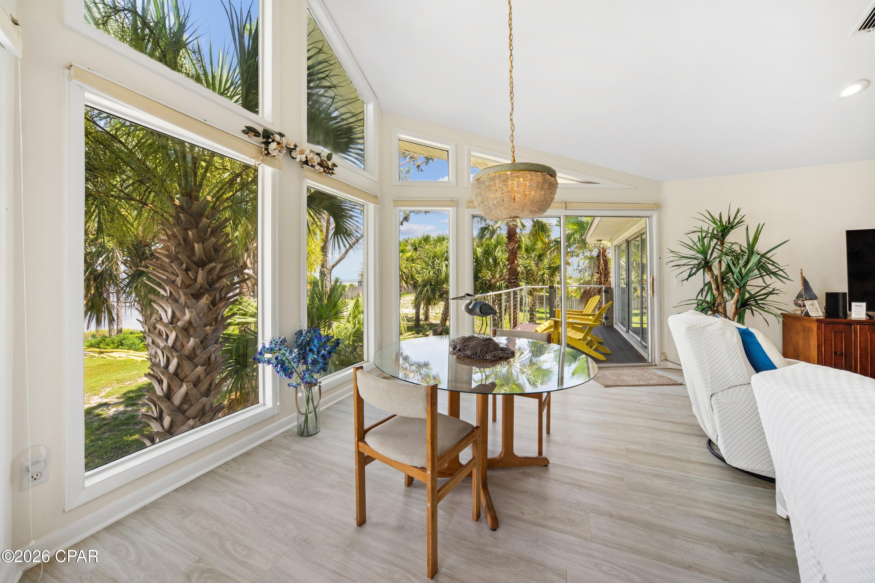Cape Breezes - Residential