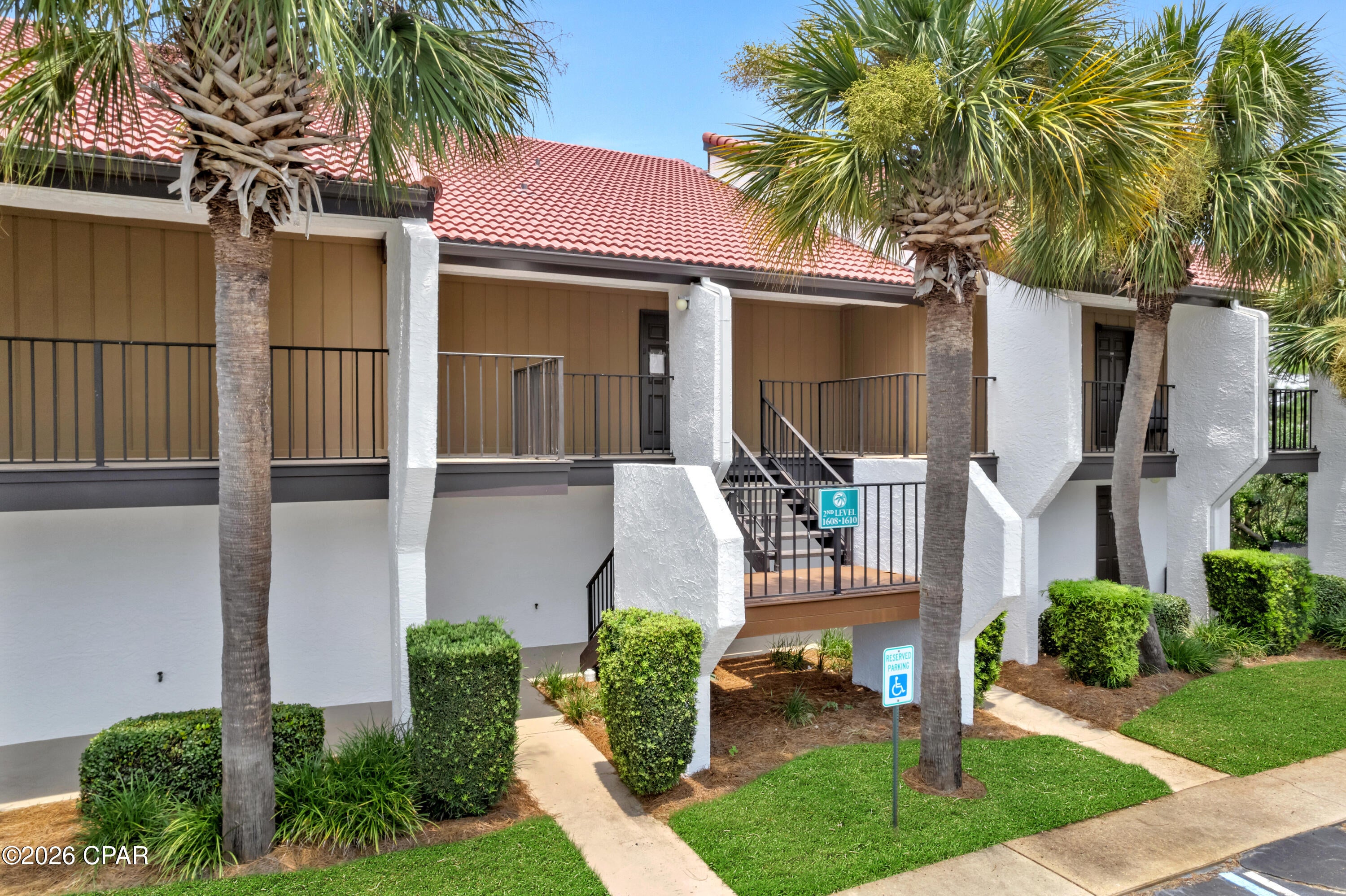 GOLF COURSE VIEWS. TWO FULL BATHROOMS. FULLY FURNISHED. Edgewater Golf Villas 1609 is a second-floor, one-bedroom, two-bathroom residence overlooking the sixth fairway and green at Edgewater Beach & Golf Resort in Panama City Beach, Florida. Floor-to-ceiling windows and a sliding glass door bring the golf course views into the spacious open living and dining area, while the private balcony provides an elevated vantage point over the course and surrounding pond.
The kitchen features stainless steel appliances, Corian countertops, ample cabinet space, and a stackable washer and dryer. Tile flooring extends throughout the unit. The primary bedroom includes two queen-size beds, direct balcony access, golf course views, and an en-suite bathroom with a private water closet and tub/shower combination. A second full bathroom adds flexibility for owners and guests.
Building 1600 is positioned just around the corner from one of the resort's 11 swimming pools, offering convenient access while maintaining the more relaxed setting of the Golf Villas. The air handler was manufactured in July 2021, and the water heater was installed on September 25, 2024.
Edgewater Beach & Golf Resort offers an extensive collection of amenities, including a Par-3 executive nine-hole golf course with complimentary golf, a pro shop with equipment rentals, 11 swimming pools, six reflecting ponds, four whirlpool spas, a Polynesian-style lagoon pool with waterfalls and islands, beach access, tram service, a splash pad, salon and spa services, poolside dining, and multiple food and beverage options throughout the resort. The property is pet friendly, subject to current resort rules and restrictions.
The 2026 HOA dues are $2,998.49 per quarter, which is 3.25% lower than the 2025 amount. Recent additions to Panama City Beach, including Dolly Parton's Pirates Voyage Dinner & Show, Topgolf, McGuire's Irish Pub, and Tootsie's Orchid Lounge, add to the area's growing collection of entertainment and dining options.
All information is deemed reliable but not guaranteed; buyer to verify if important.