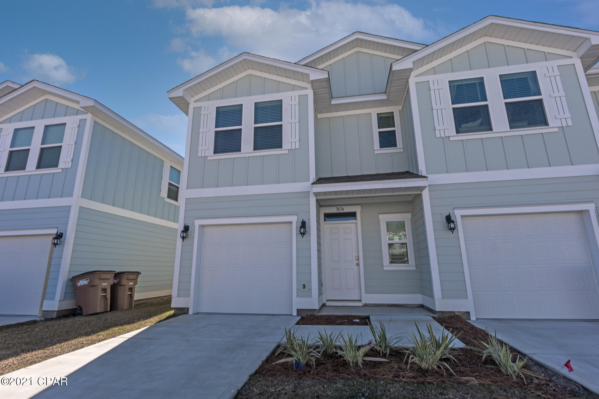 Newly constructed town home features new plush carpet, stainless steel kitchen appliances. All three bedrooms are upstairs, master bathroom boasts walk in closet and private bathroom. Take advantage of this brand new pool and pool house amenities while you can! HOA handles lawn care and garbage service.