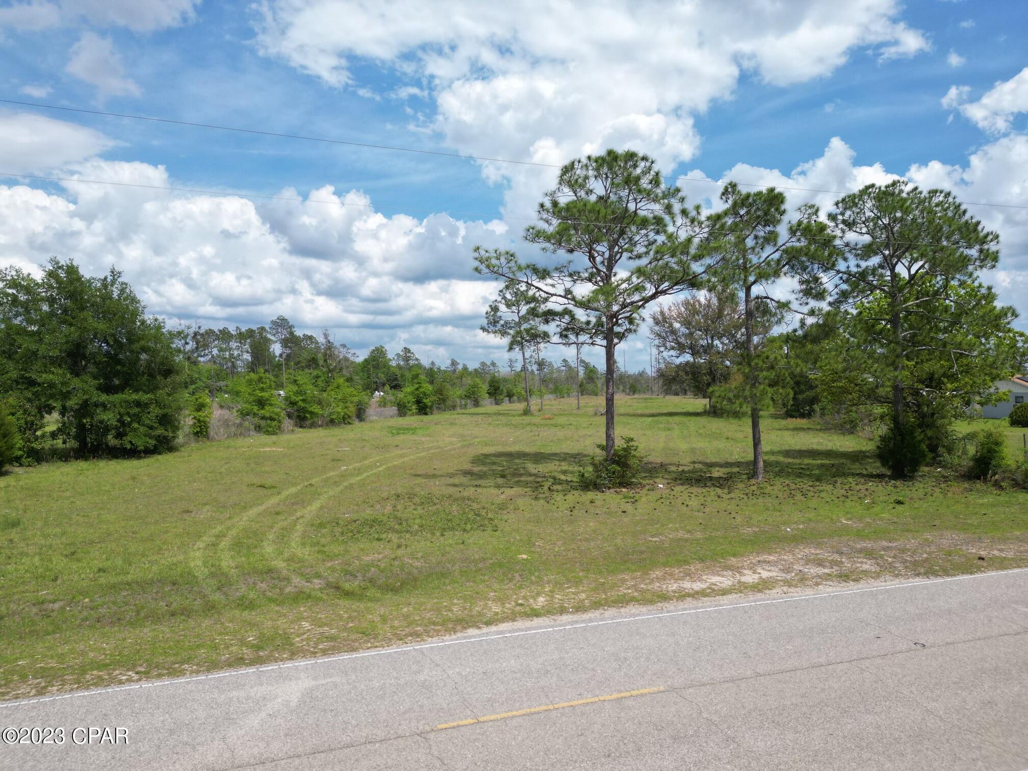 Welcome to an incredible opportunity to own 2.5 acres of land with a well. This property presents an ideal canvas for you to bring your vision to life, whether you're looking to build a stick-built home, a mobile home, or a manufactured home. There are no restrictions, which means you have the freedom to design and build the home that perfectly fits your unique lifestyle and needs.



This property offers the perfect retreat from the hustle and bustle of city life, while remaining conveniently located to nearby amenities. The property provides easy access to main roads and highways, making it effortless to reach nearby towns, shopping, and recreational areas.