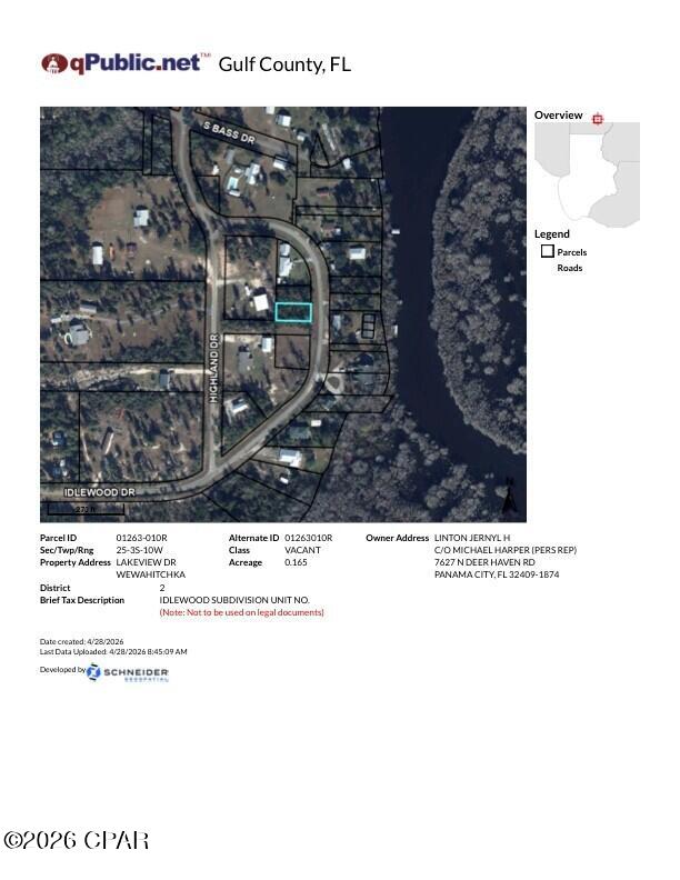 Are you looking for a Fish camp in Wewa? This vacant lot is is located right across the street from the Dead Lakes. This property is not in a flood zone. Mobile homes welcome. This lot is 60' x 120 '  Your only limitation is your imagination !