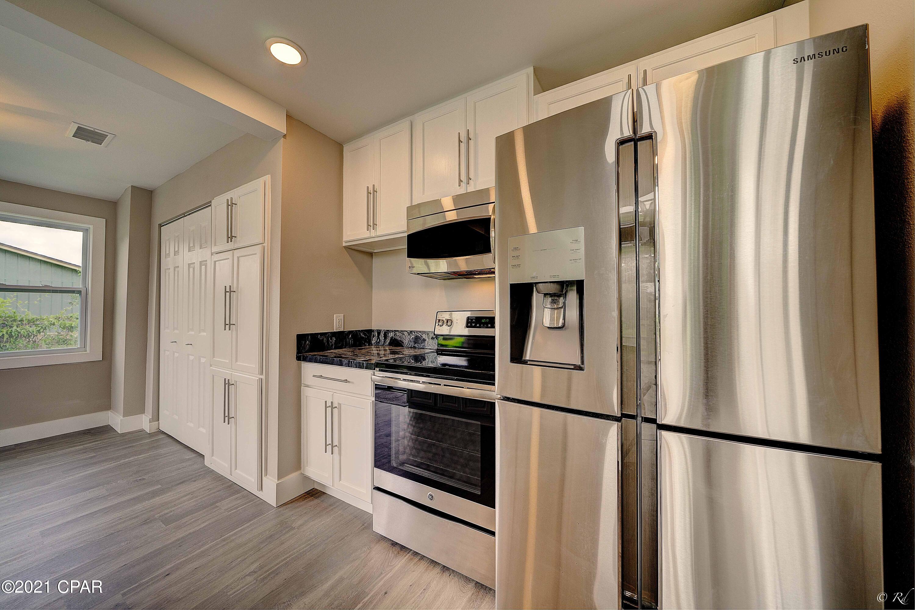 Shoreline Properties#2 - Residential