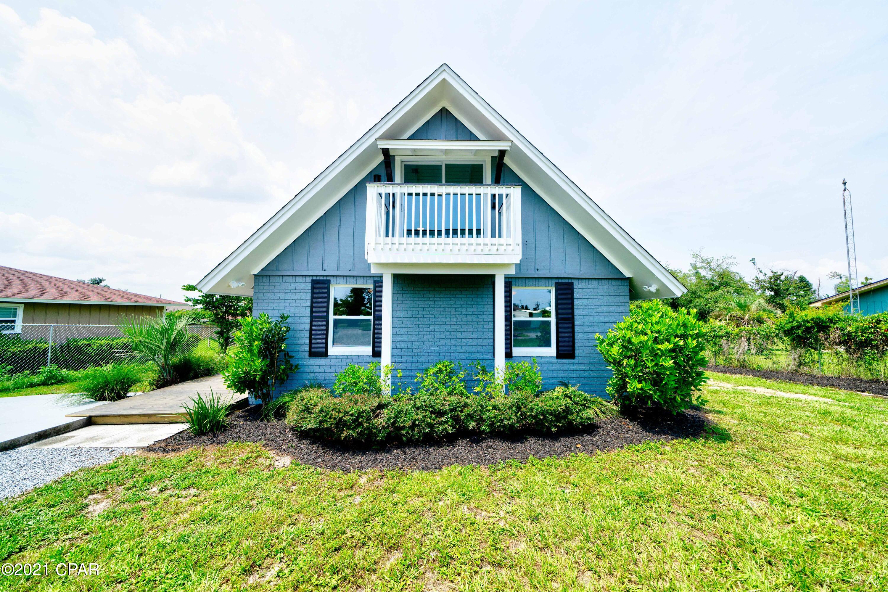 DEERPOINT LAKE WATERFRONT home has been beautifully renovated and completely updated! Nearly EVERYTHING IS NEW! Features include a massive great room with cathedral ceilings and 24 foot wall of windows for stunning views! Stainless appliances and custom counters too! BRING YOUR BOAT- you'll have your own backyard boat ramp & dock! The spacious master suite boasts a private en suite and features a tile shower/tub combo and pebbled flooring. The 2 guest bedrooms feature mirrored closets and share a full bathroom. This home boasts a large backyard with a shed that conveys , an artesian well and an outdoor shower. With your own private boat launch, you can conveniently take a joy ride or a fishing trip onto the lake with family and friends.   Come check out this lakefront home! Seller is offering 1 year home warranty**New Roof**New well pump**Efficient water cooled heat pump**

**Back on Market due to buyers orders changing from TAFB, home has cleared all inspections and appraisal!