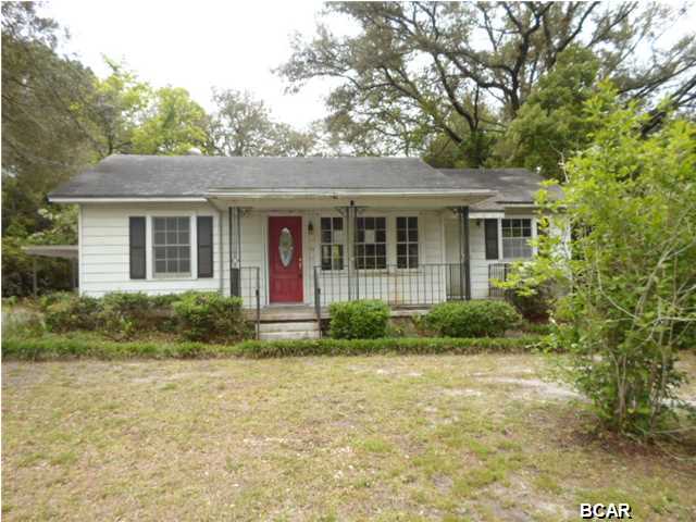 Here's your opportunity to own this charming Cove home! This home has been remodeled to include 2 full baths, a dining room, master bedroom with vanity, master bath and laundry room, plus covered parking and storage area. The living room has beautiful refinished hardwood floors and built-ins that surround the original fireplace. In the kitchen, the counters are like new and there are lovely arched doorways that lead to the tiled dining area. Some of the doors and jeweled doorknobs are the originals, which adds to the charm of this gem. The back yard is fenced. Hurry, this one will go fast! (Buyer/Buyers agent to verify ANY information that is important.)