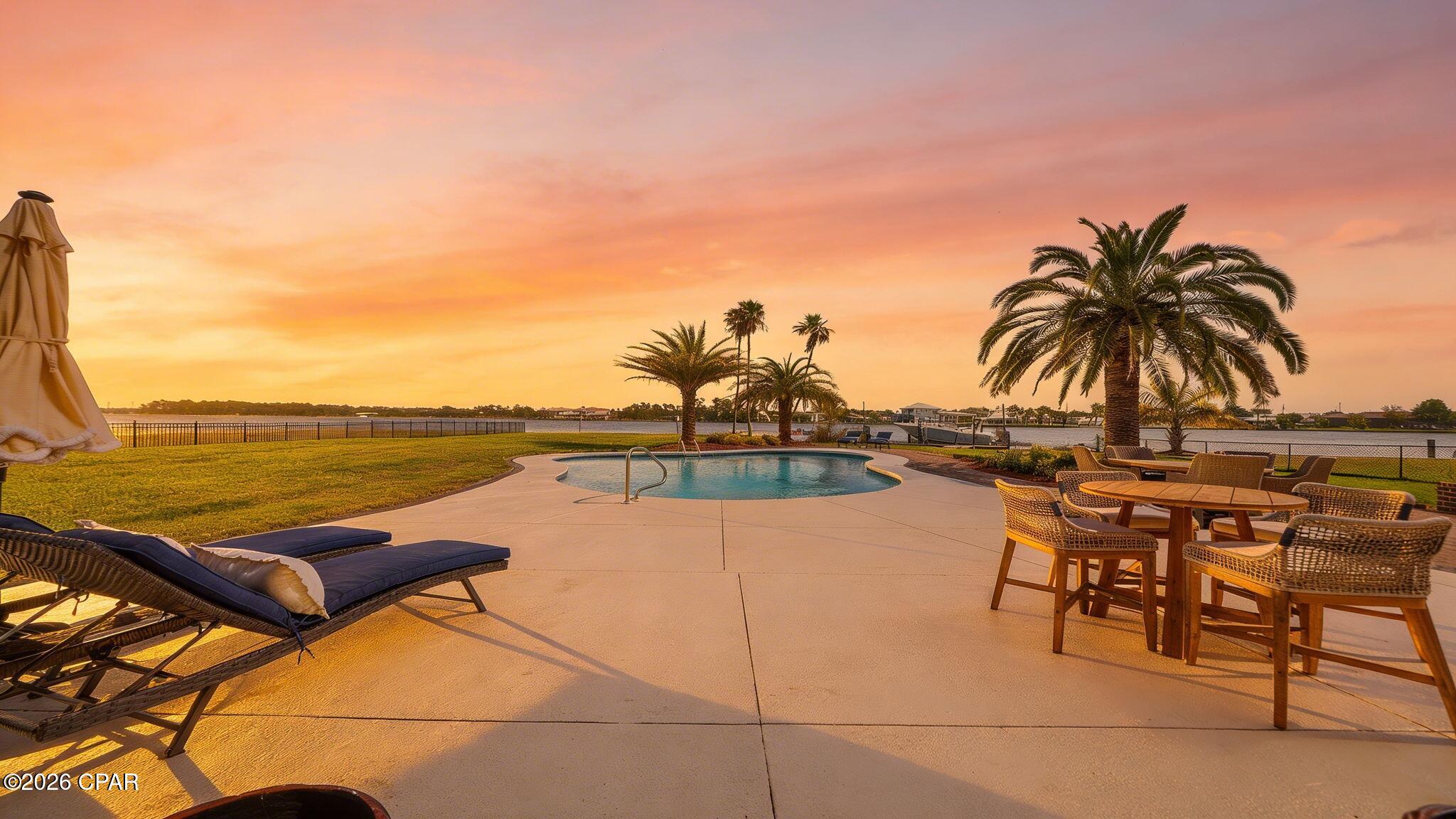 Baywood Shores Estates - Residential
