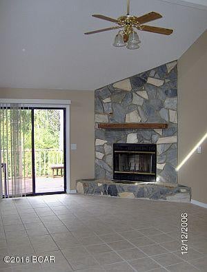 Shadow Bay Unt 3 & 4 - Residential Lease