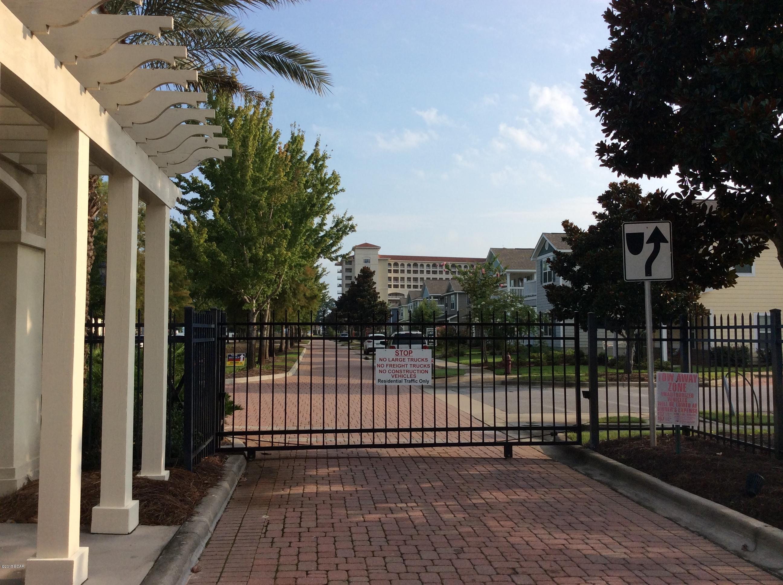 Magnolia Bay Club - Residential