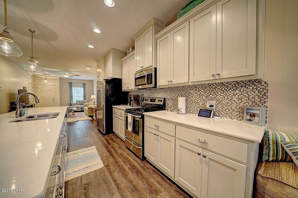Gardenia Beach - Residential Lease