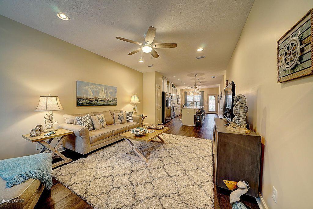 Gardenia Beach - Residential Lease